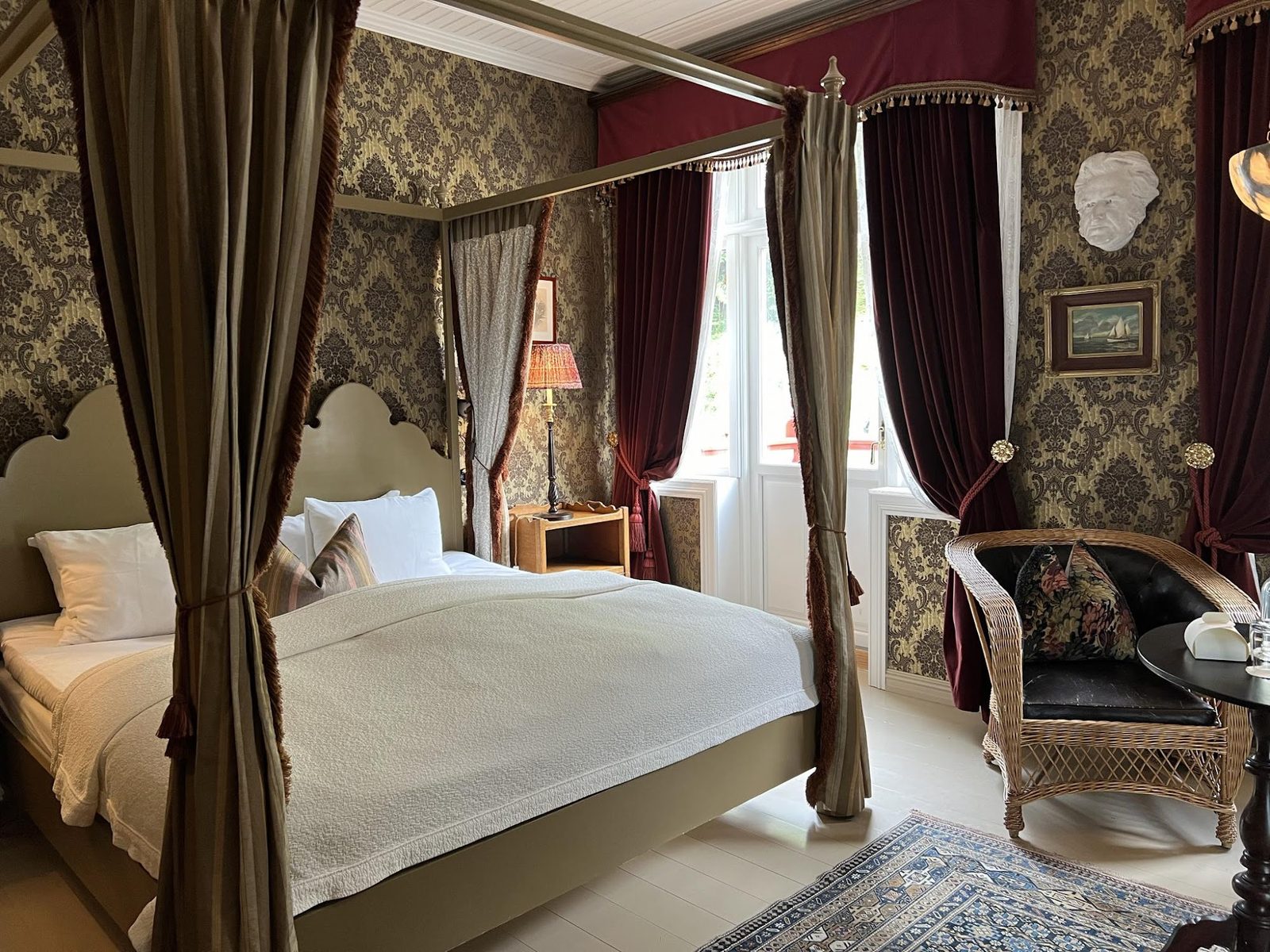 Hotel Union Øye interior