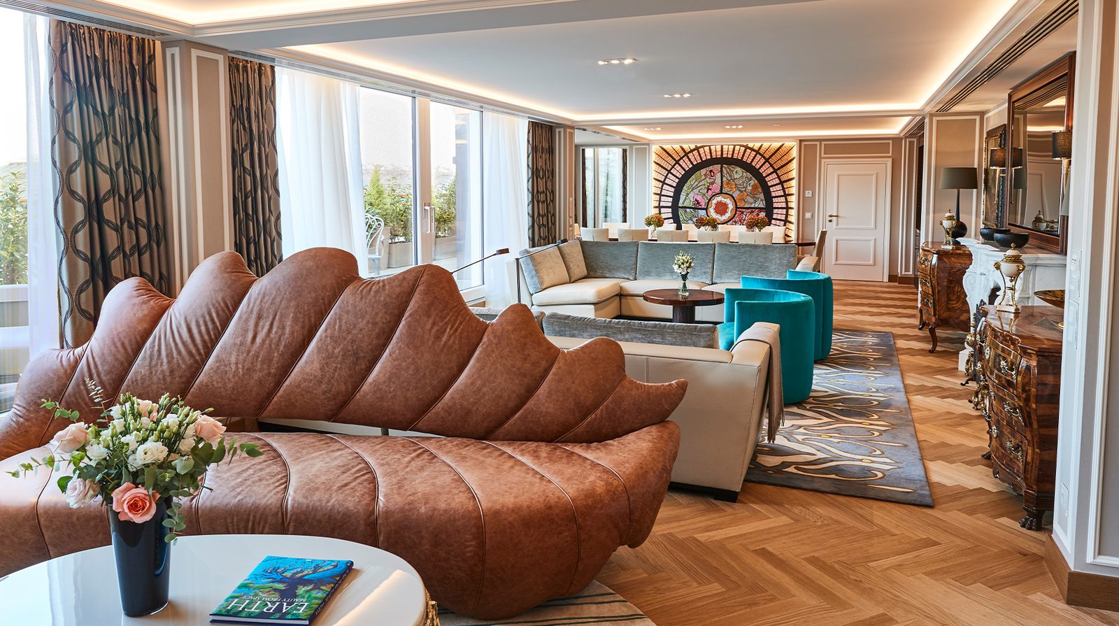 Hotel Vier Jahreszeiten Kempinski Munich interior