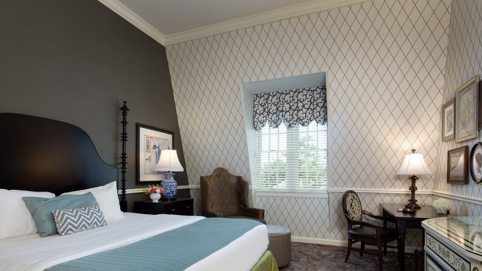 Hotel Viking interior