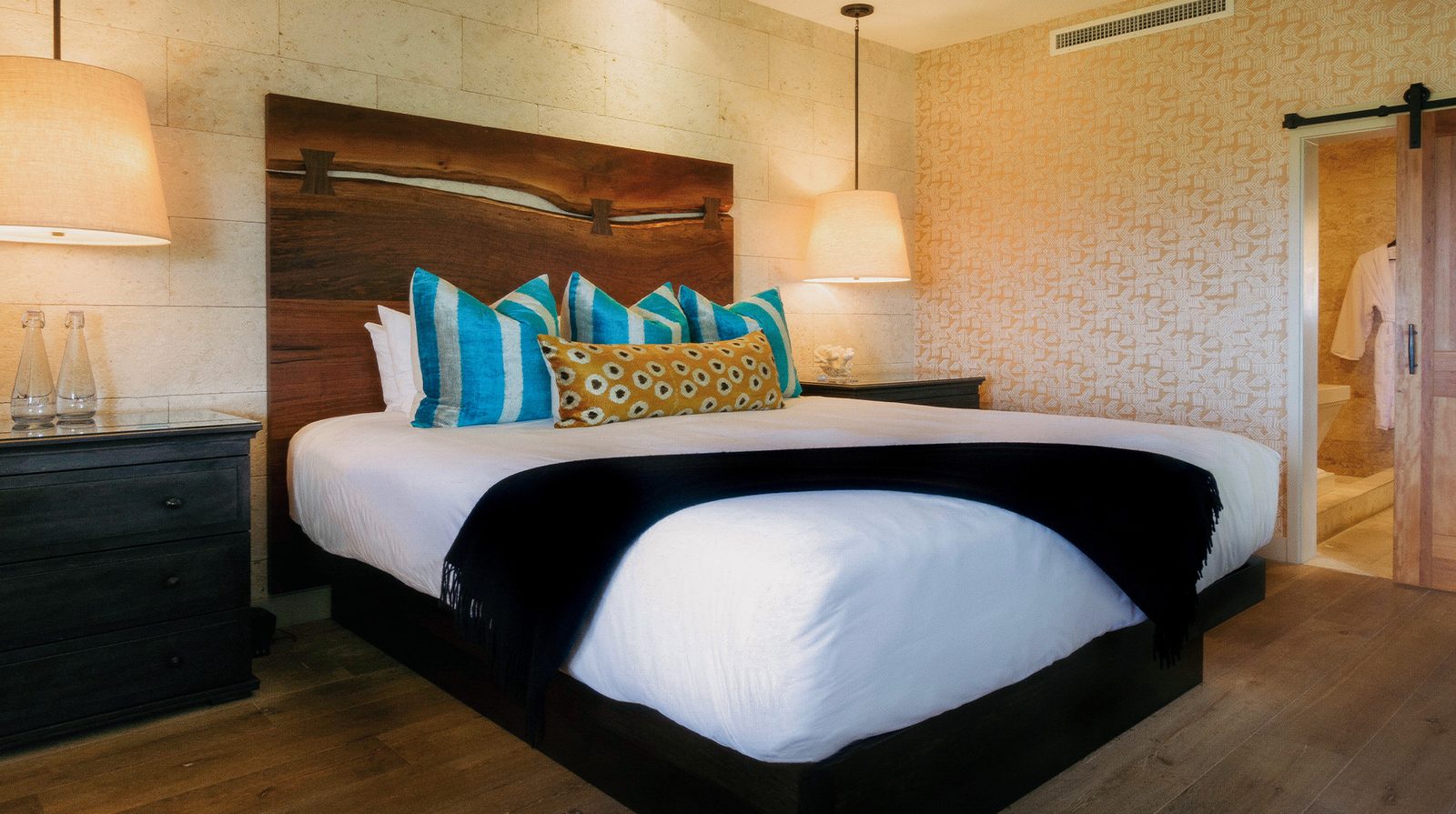 Hotel Wailea interior