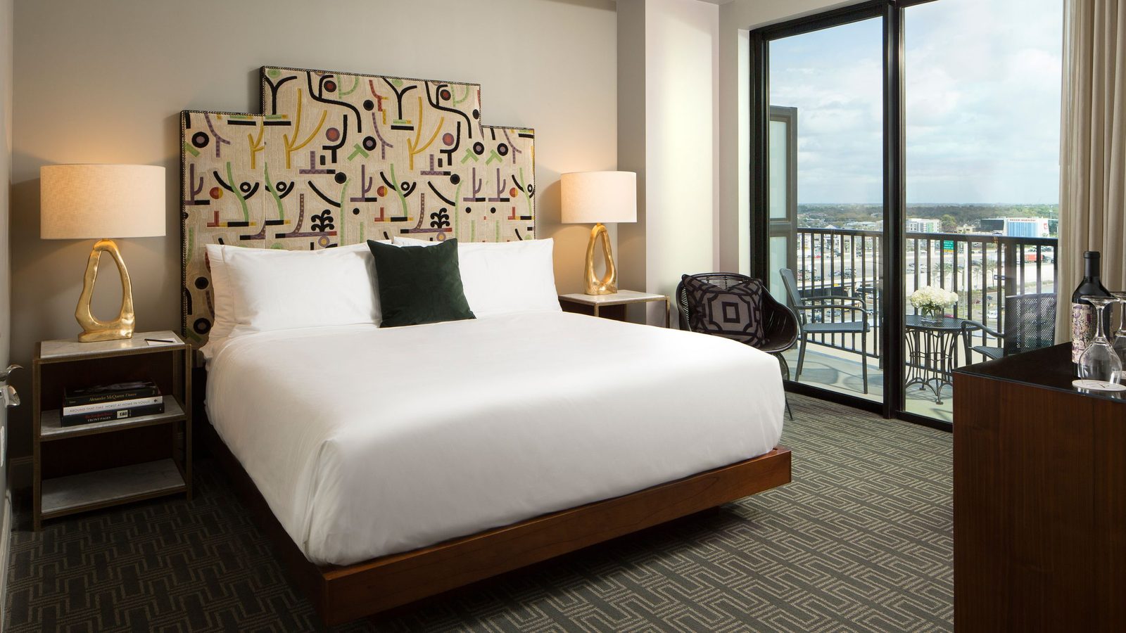 Hotel ZaZa Houston Memorial City interior
