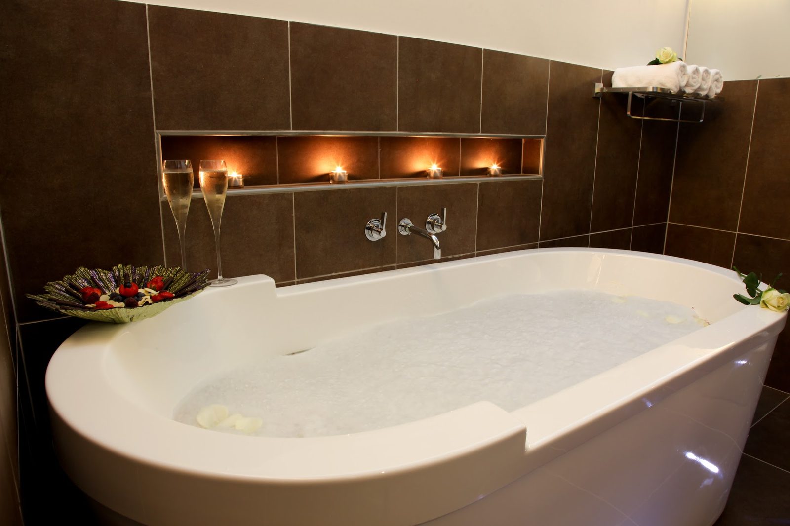 Ice House Hotel interior