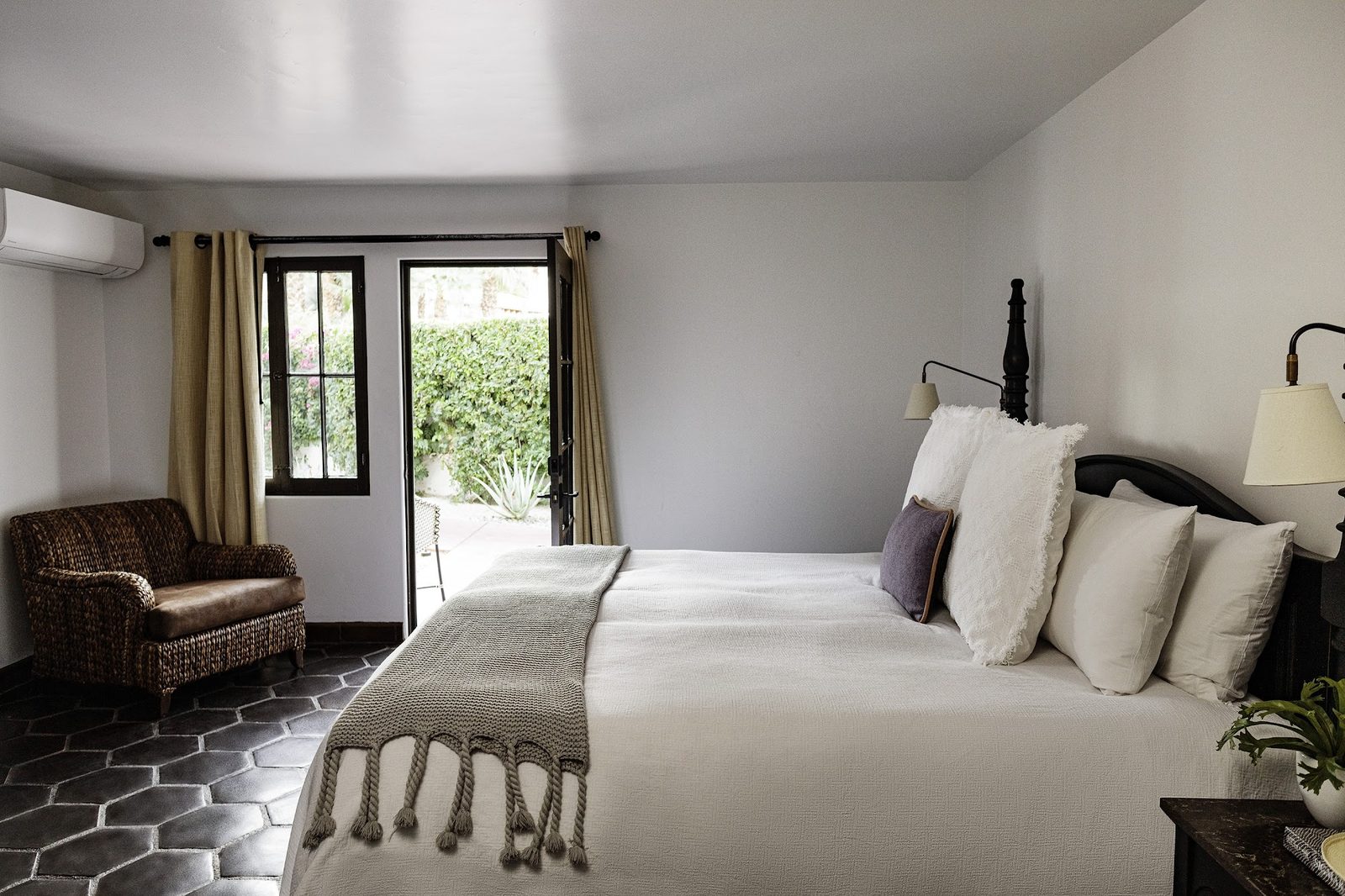Ingleside Estate interior