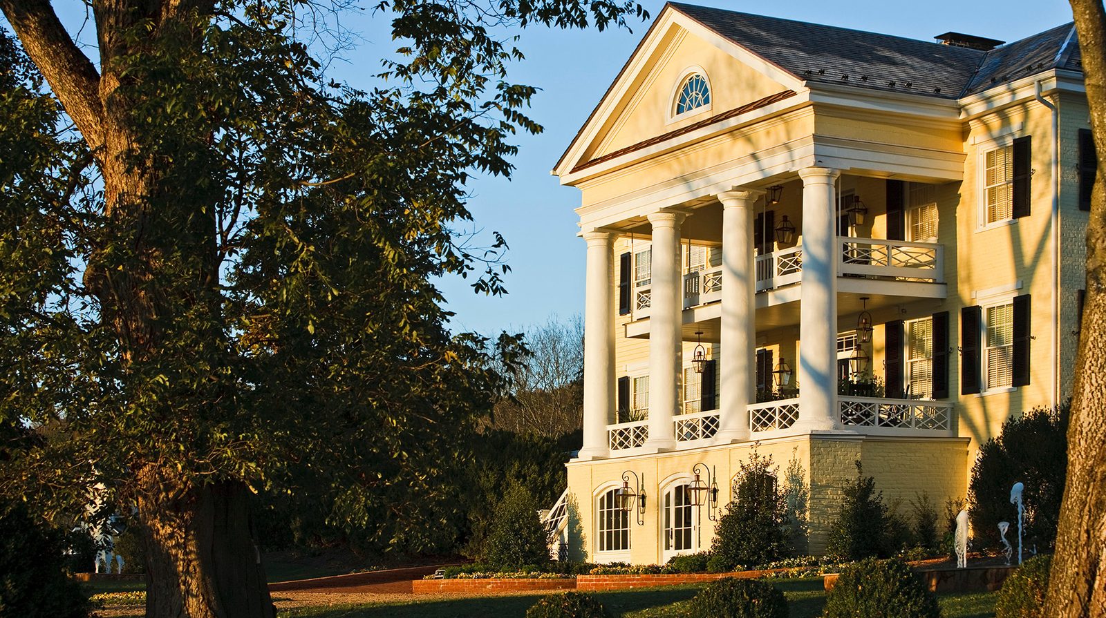 Inn at Willow Grove