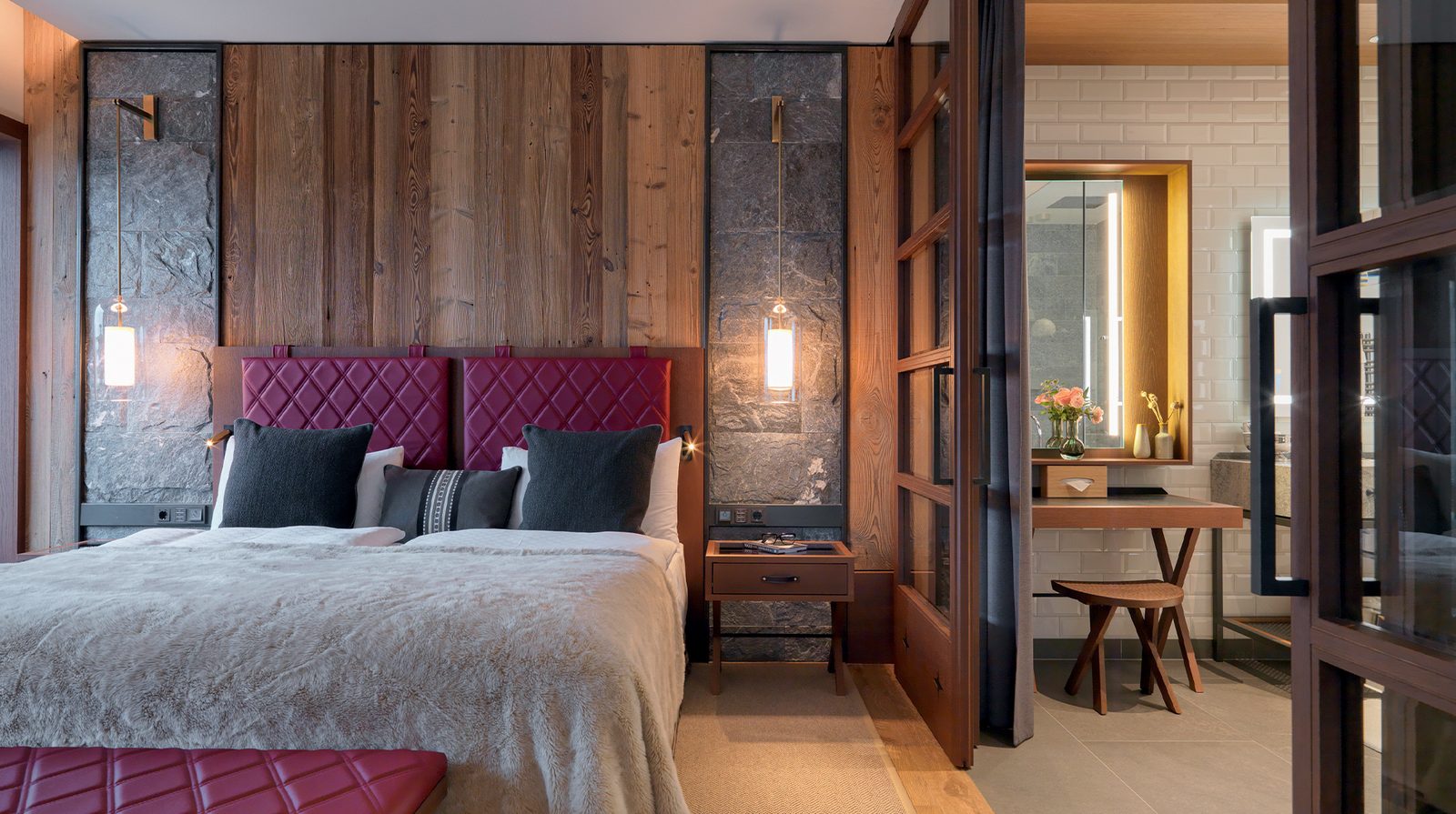 Interalpen-Hotel Tyrol interior