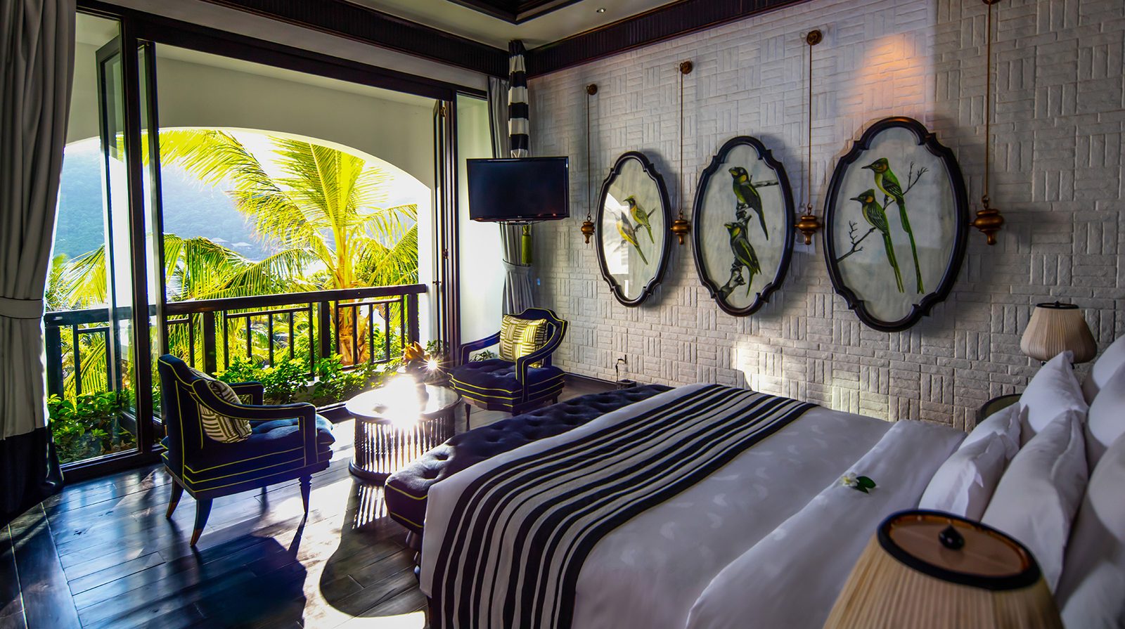 InterContinental Danang Sun Peninsula Resort interior