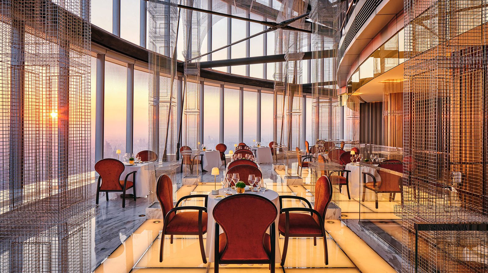 J Hotel Shanghai Tower interior
