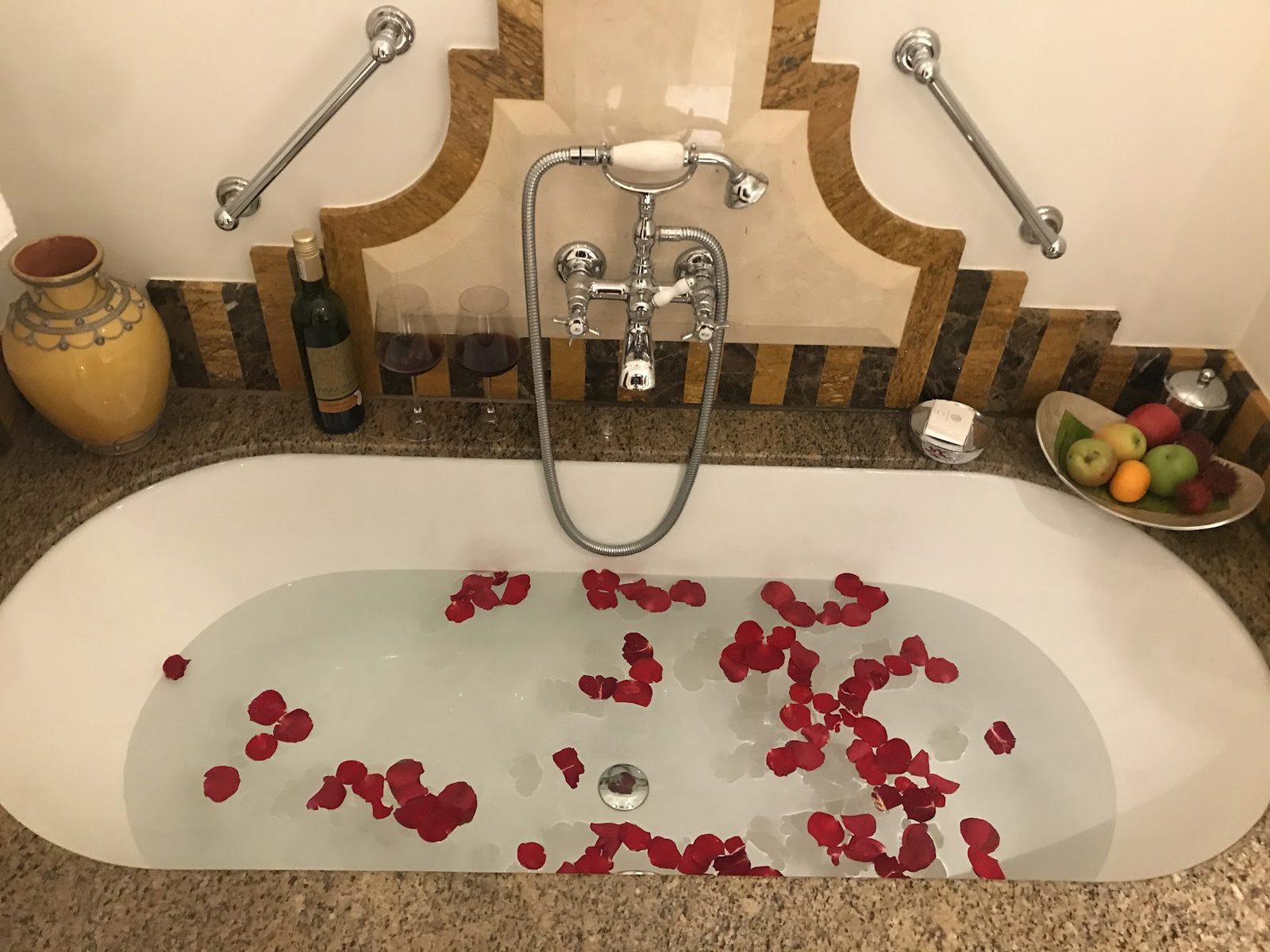 Jumeirah Al Qasr in Dubai interior
