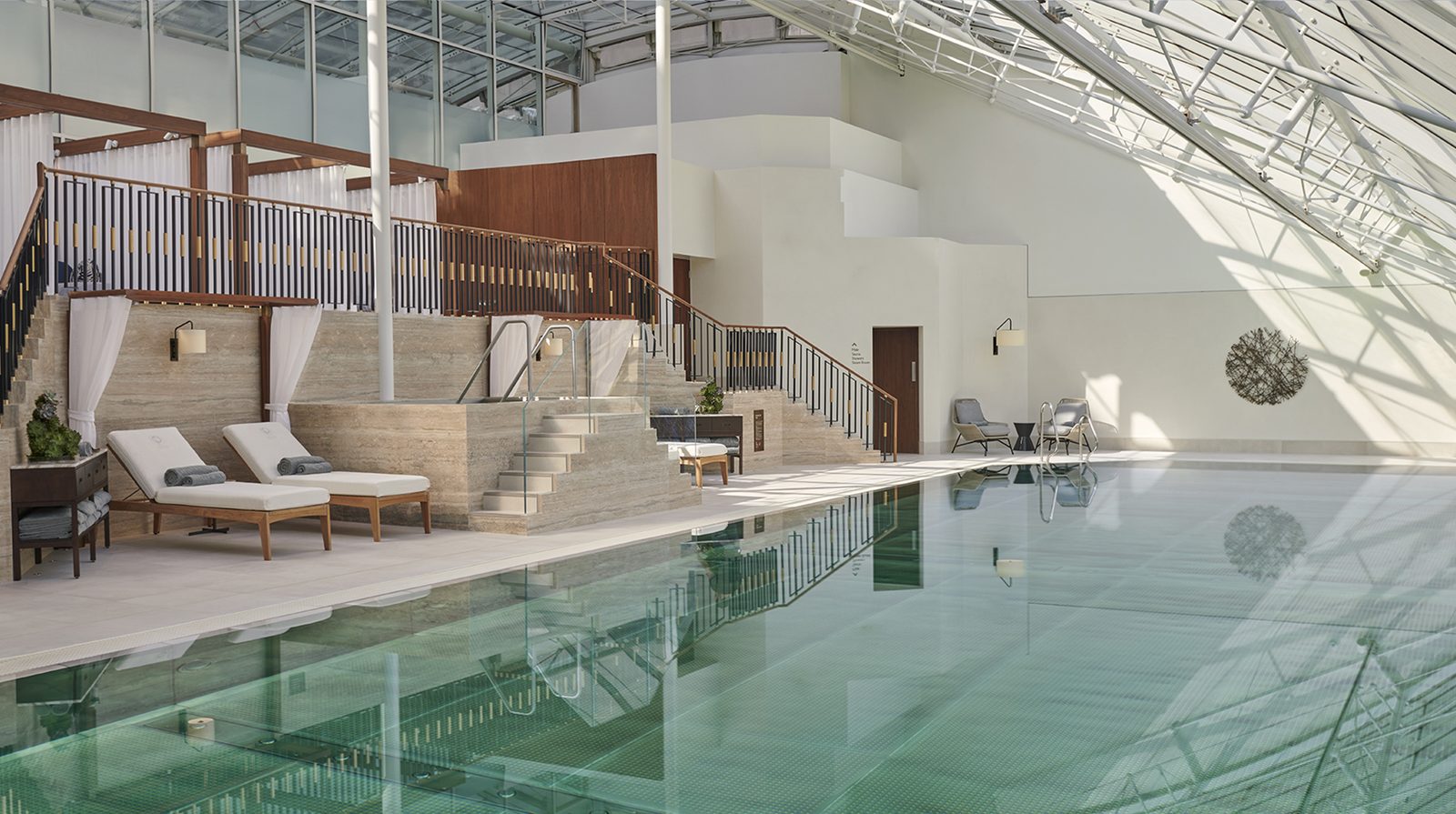 Jumeirah Carlton Tower interior