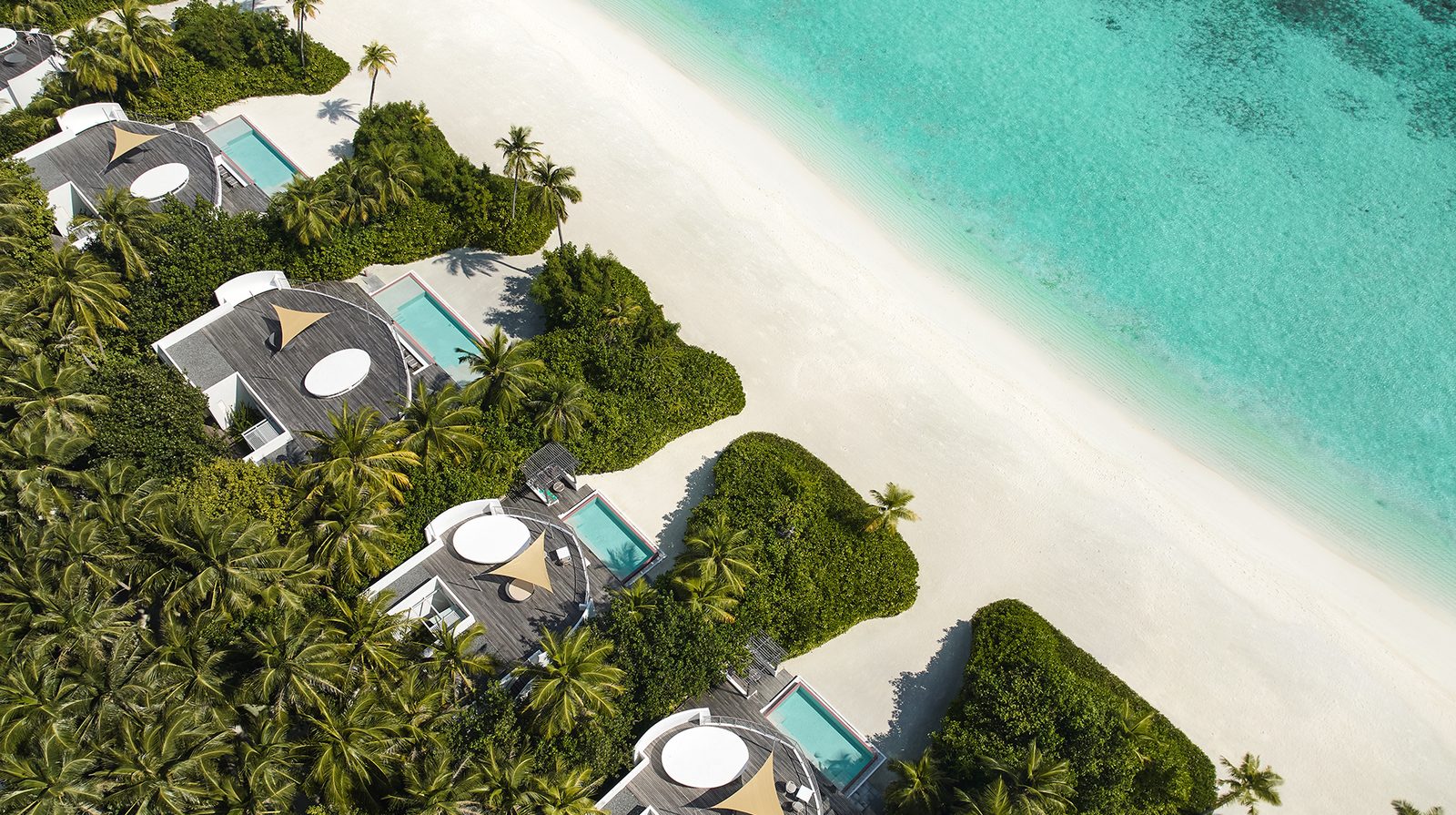 Jumeirah Maldives Olhahali Island interior