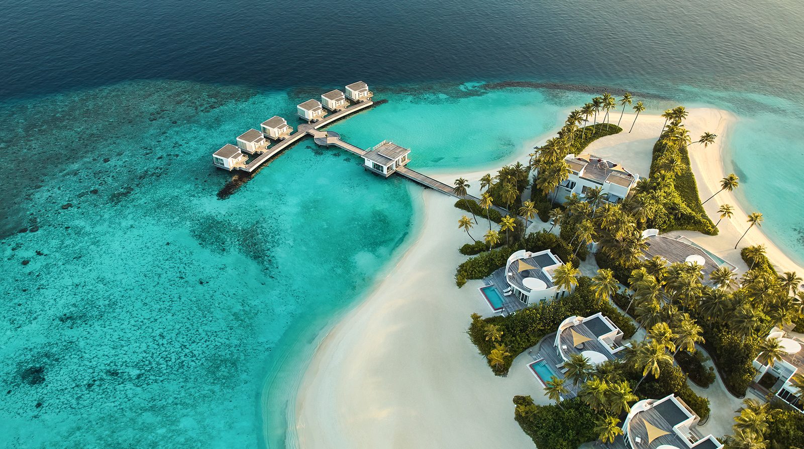Jumeirah Maldives Olhahali Island interior
