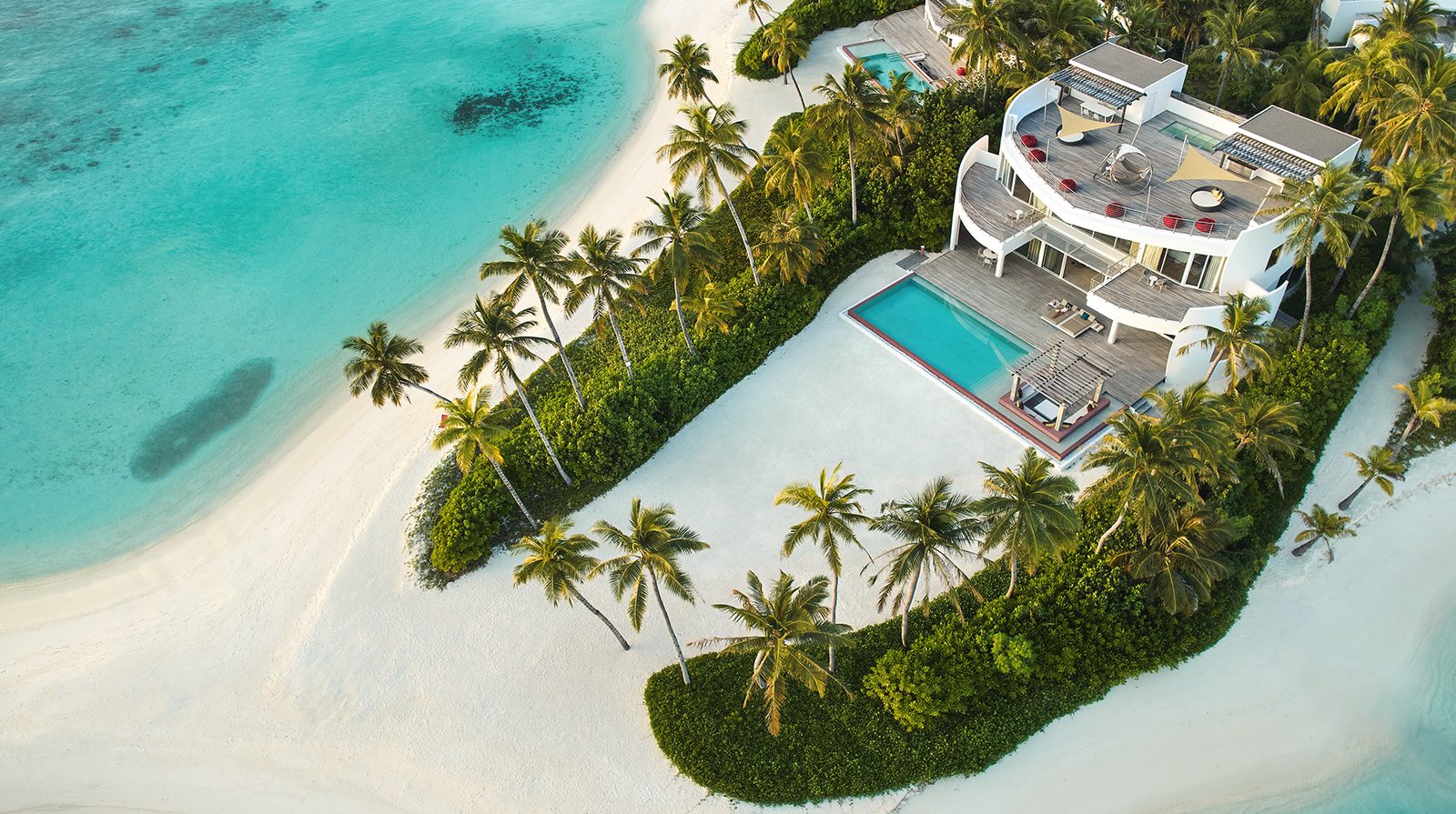 Jumeirah Maldives Olhahali Island interior