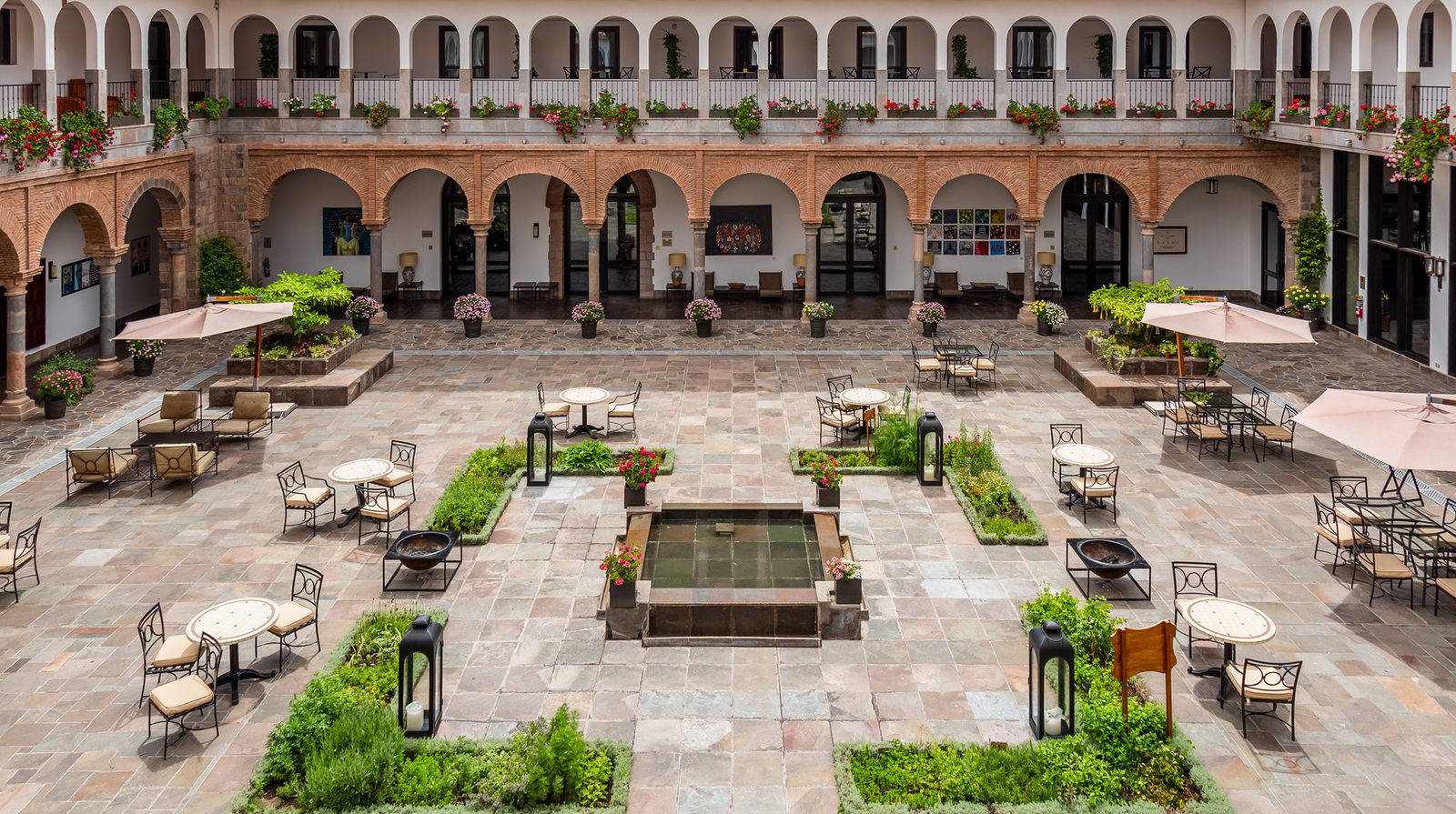 JW Marriott El Convento Cusco interior