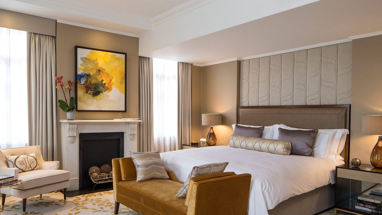 JW Marriott Grosvenor House London interior