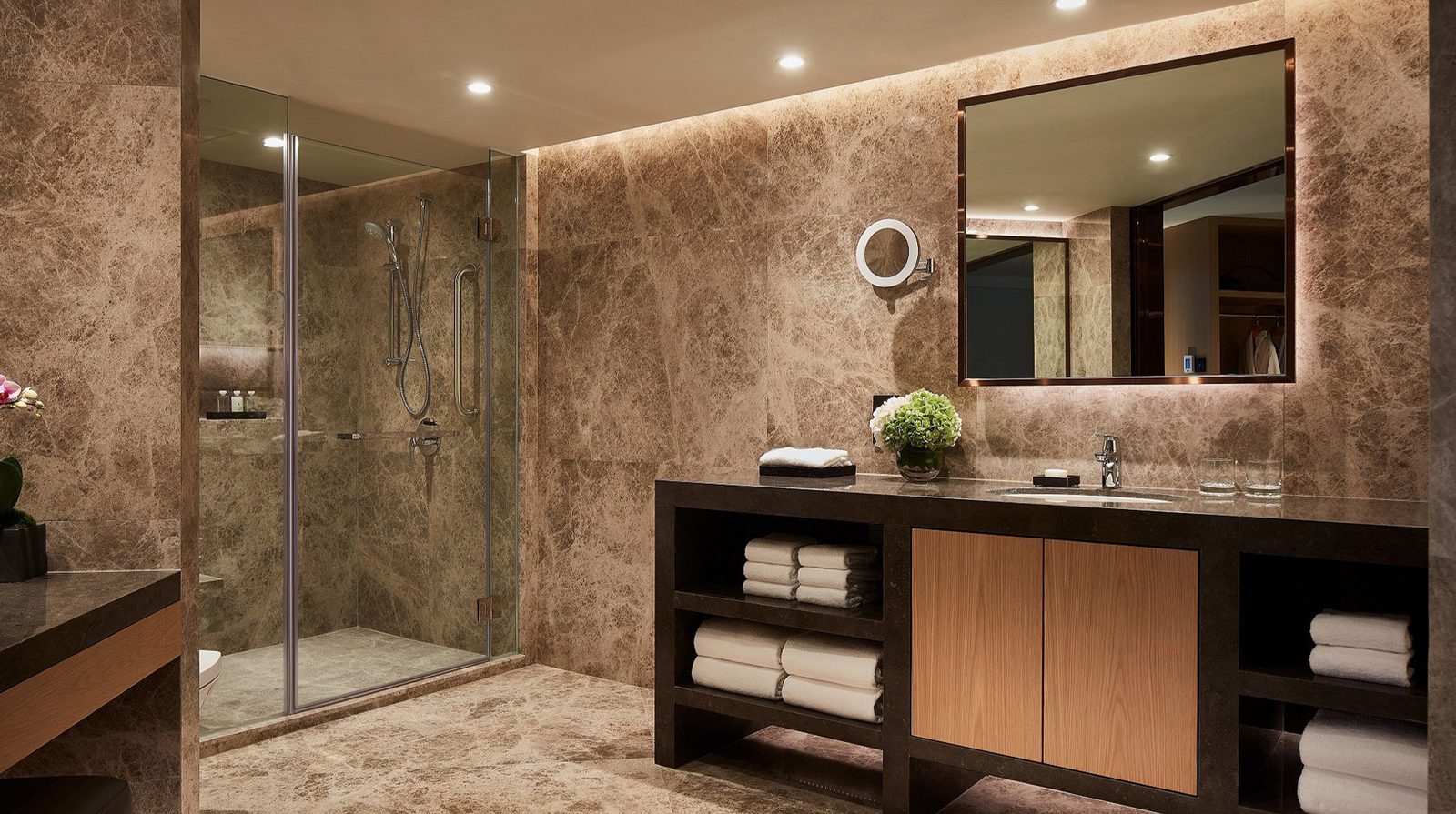 JW Marriott Hotel Hong Kong interior