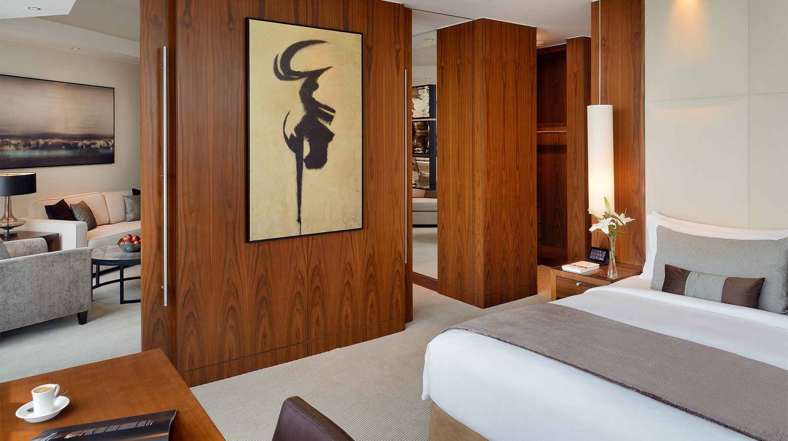 JW Marriott Marquis Hotel Dubai interior