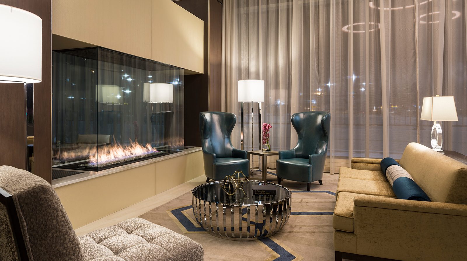 JW Marriott Minneapolis Mall of America interior