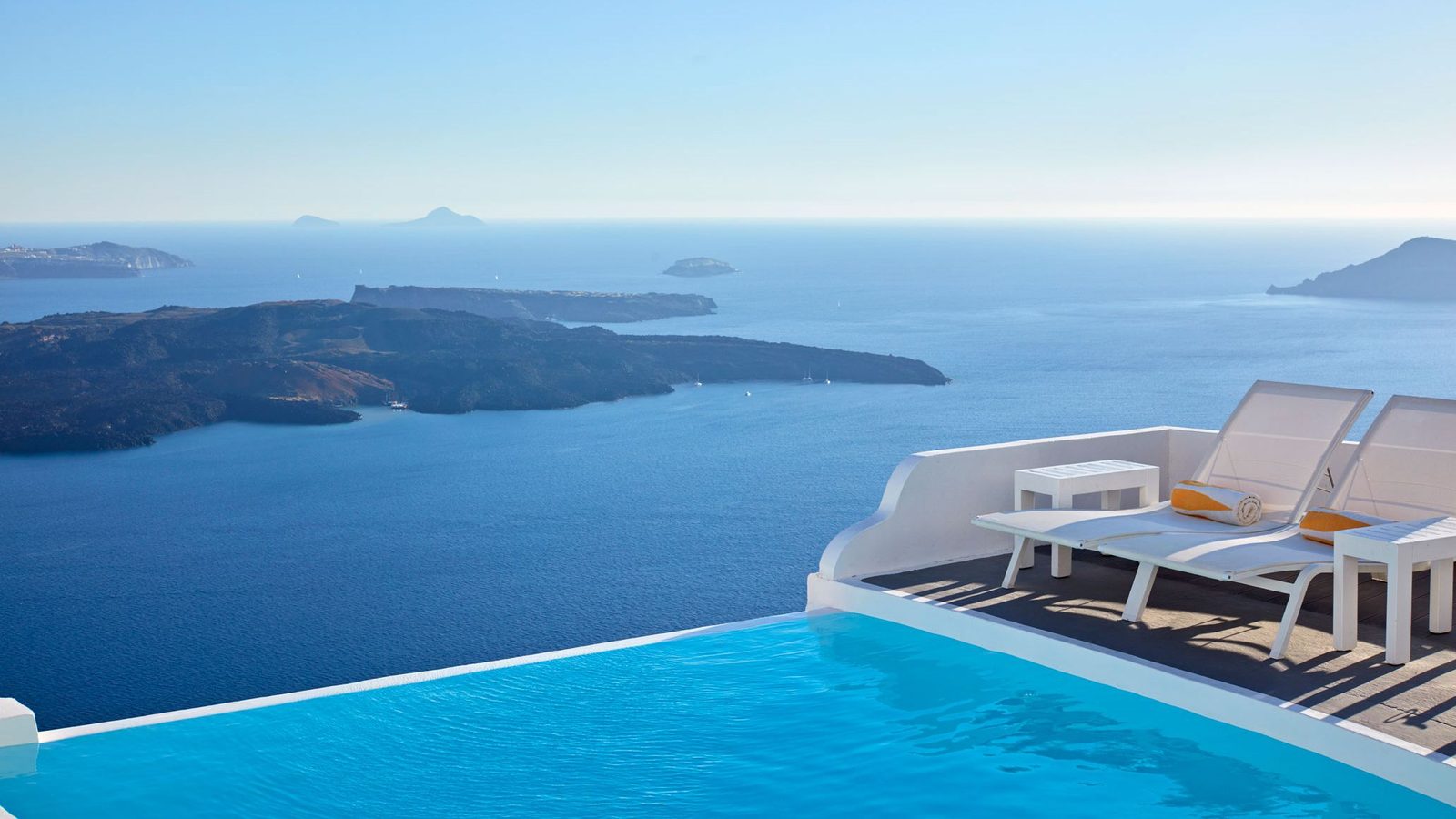 Katikies Chromata Santorini interior