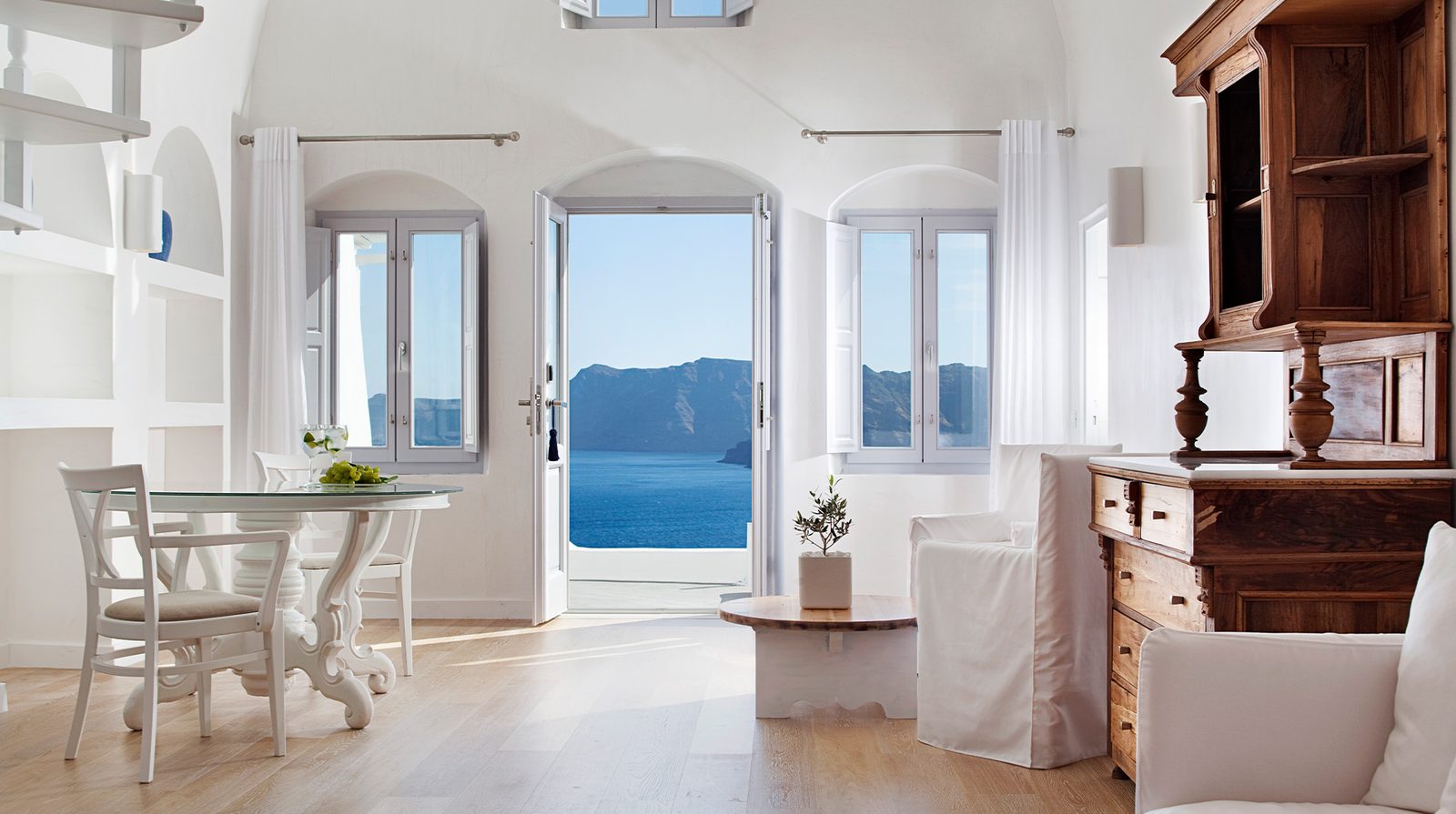 Katikies Santorini