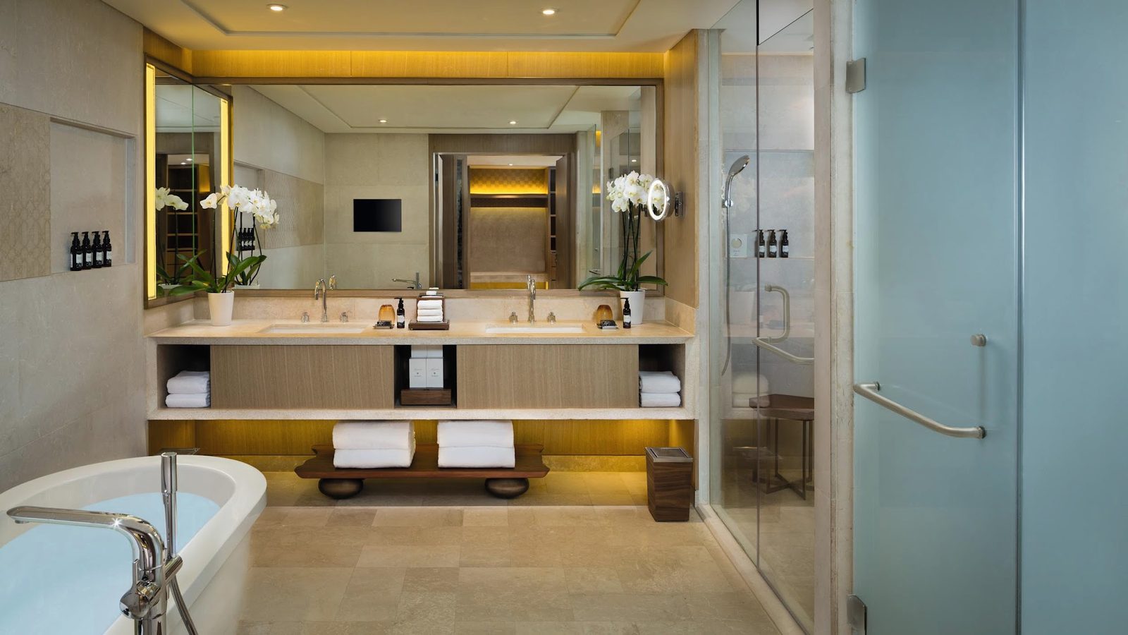 Kempinski Summerland Hotel & Resort Beirut interior