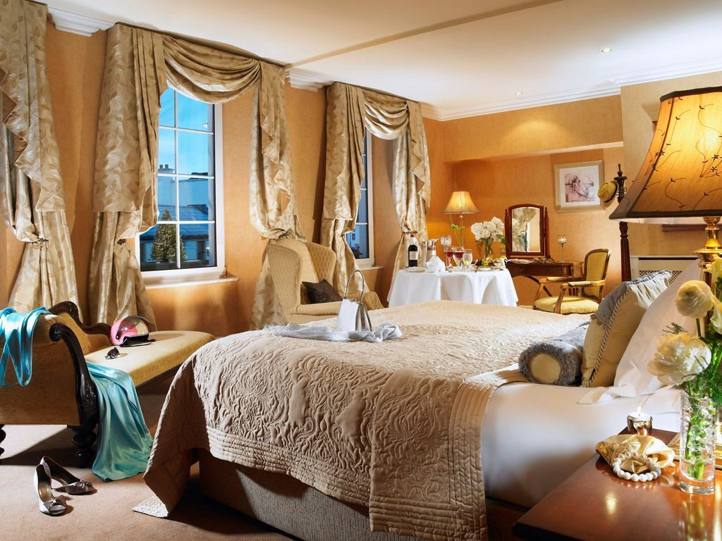 Killarney Royal Townhouse interior