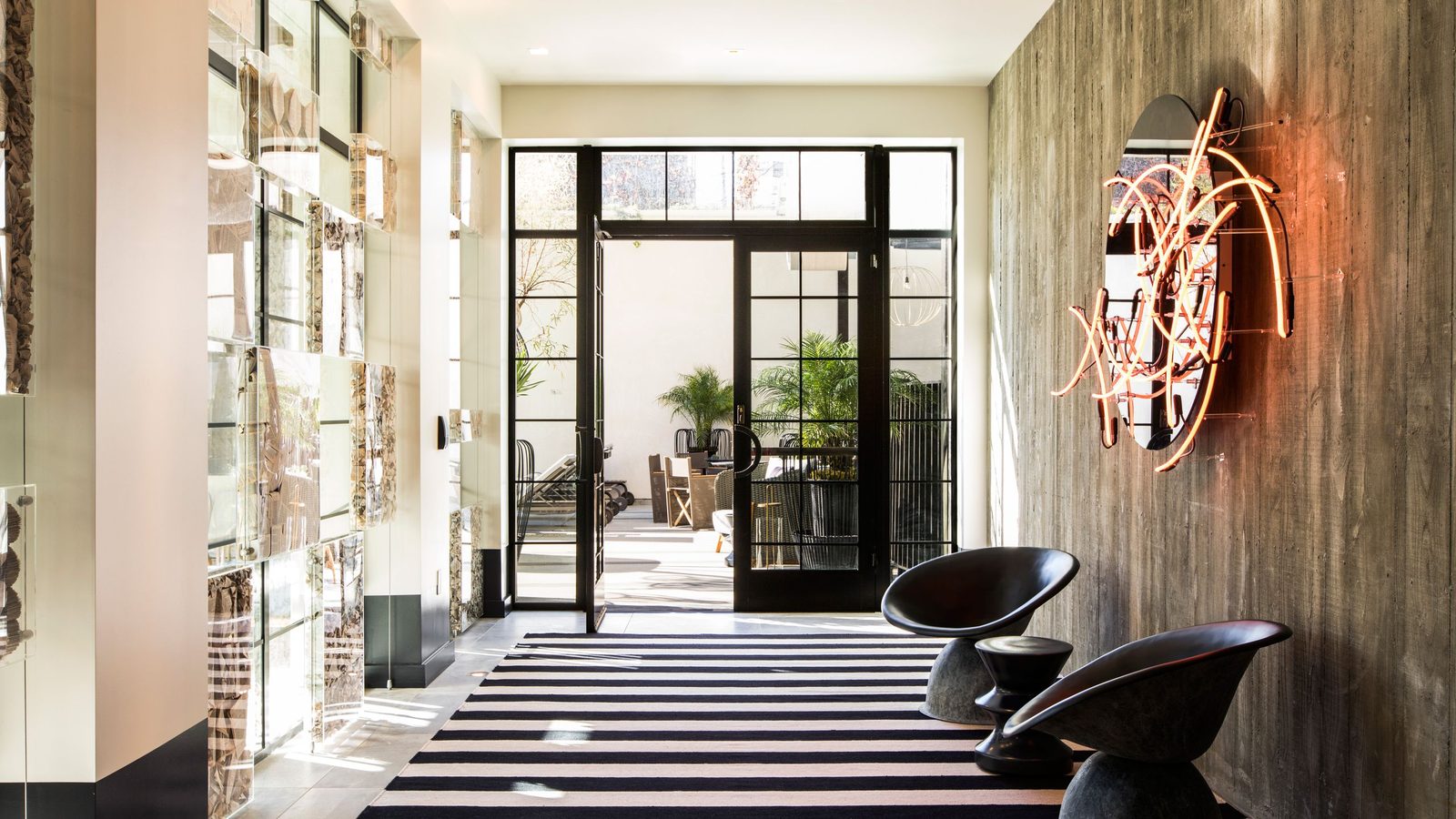 Kimpton La Peer Hotel