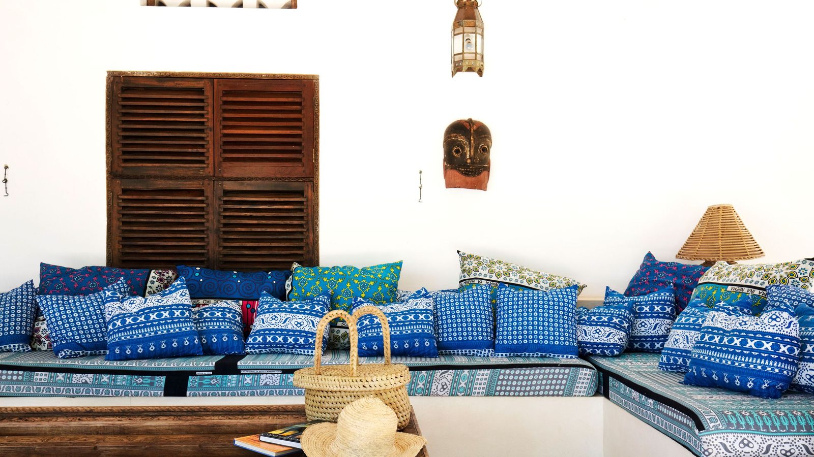Kinondo Kwetu interior