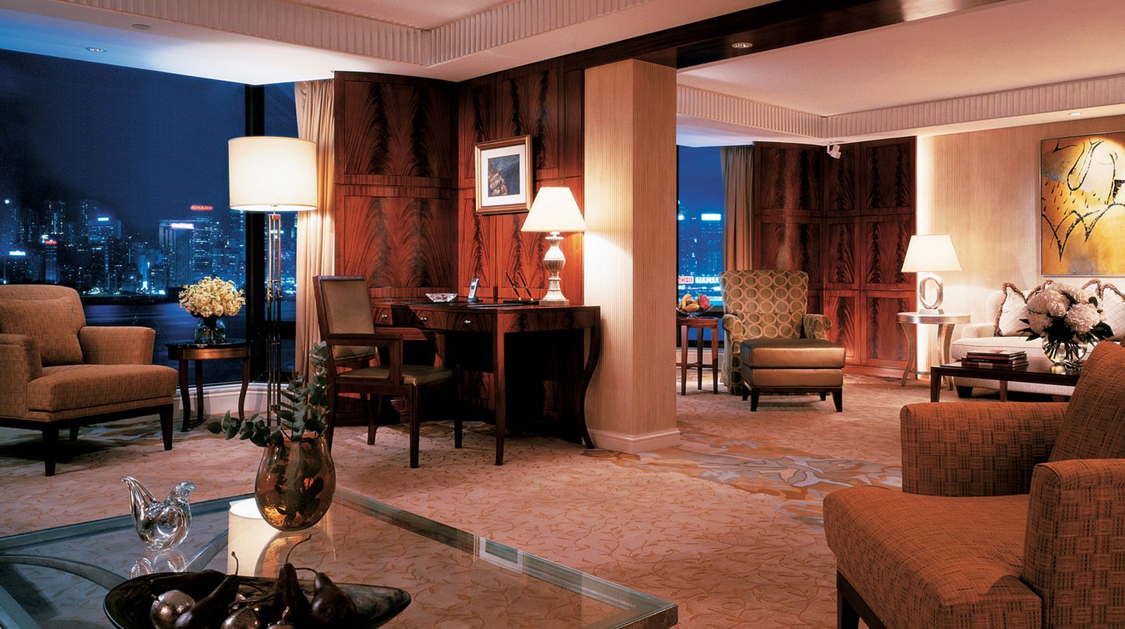 Kowloon Shangri-La interior