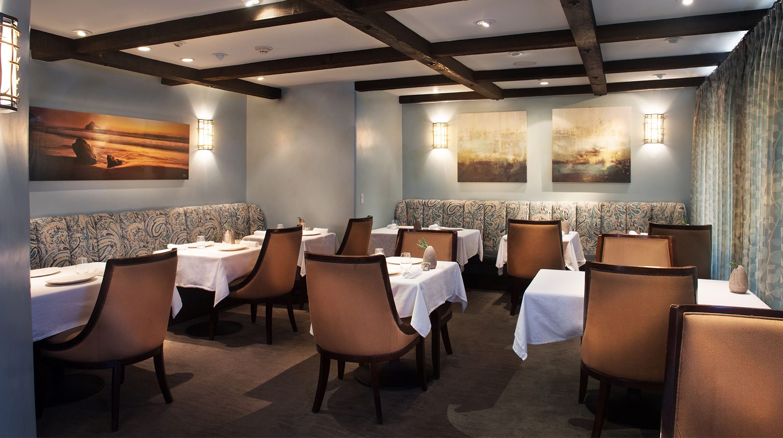 L'Auberge Carmel interior