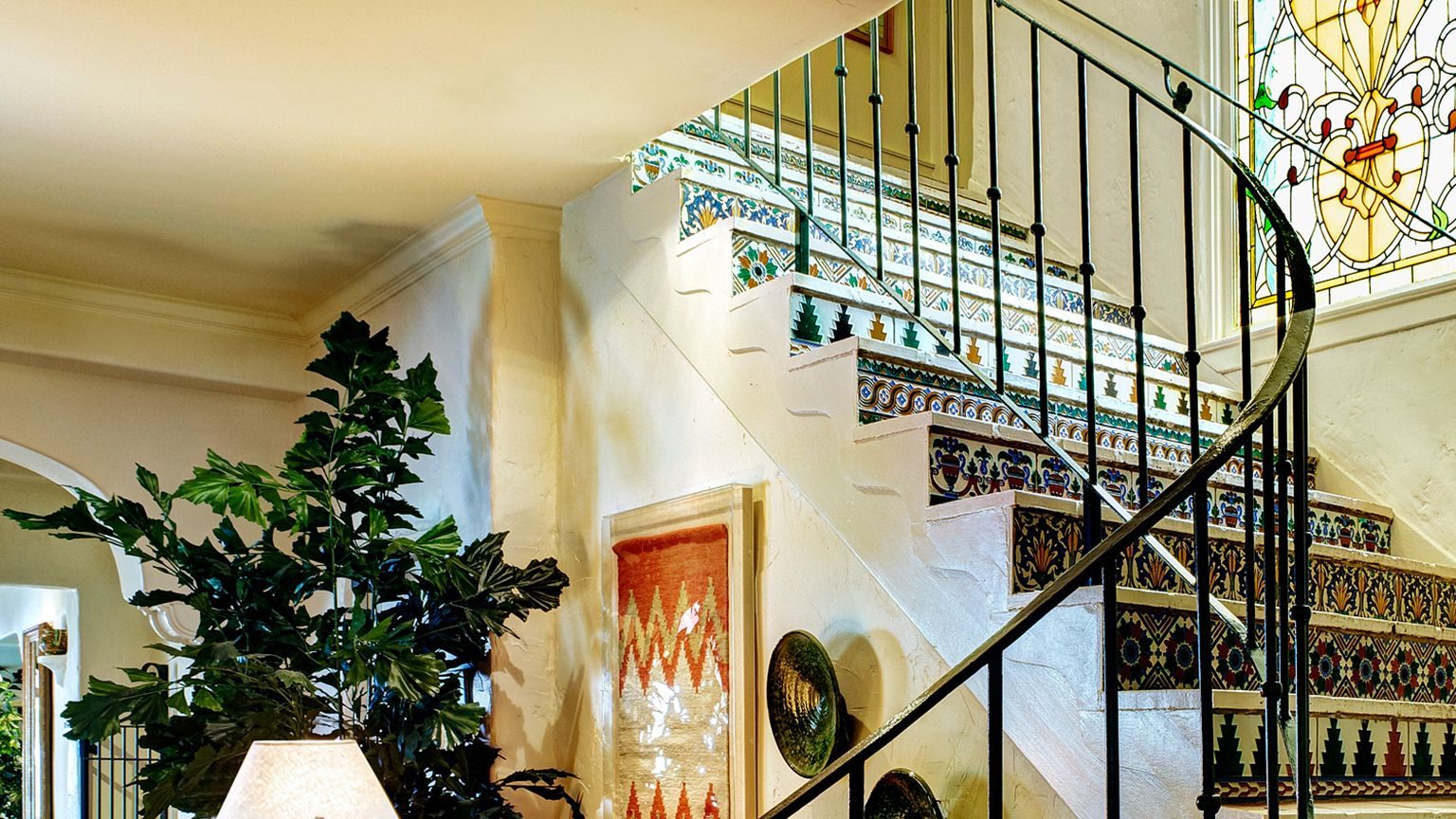 La Playa Hotel interior