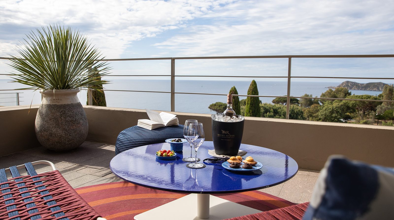 La Réserve Ramatuelle interior