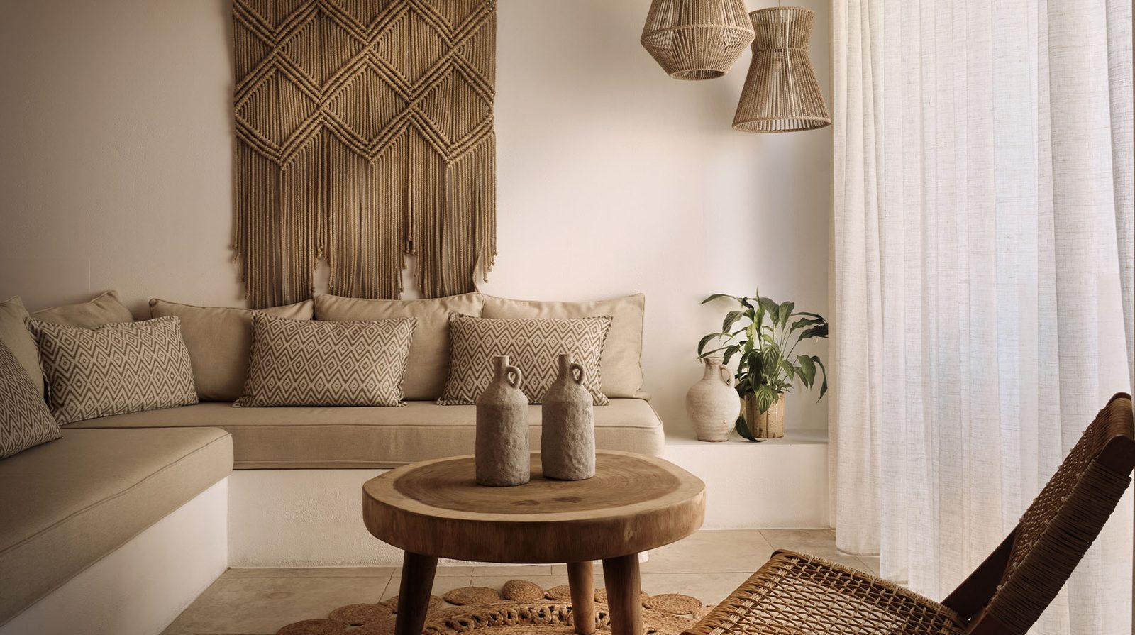 Lesante Cape interior
