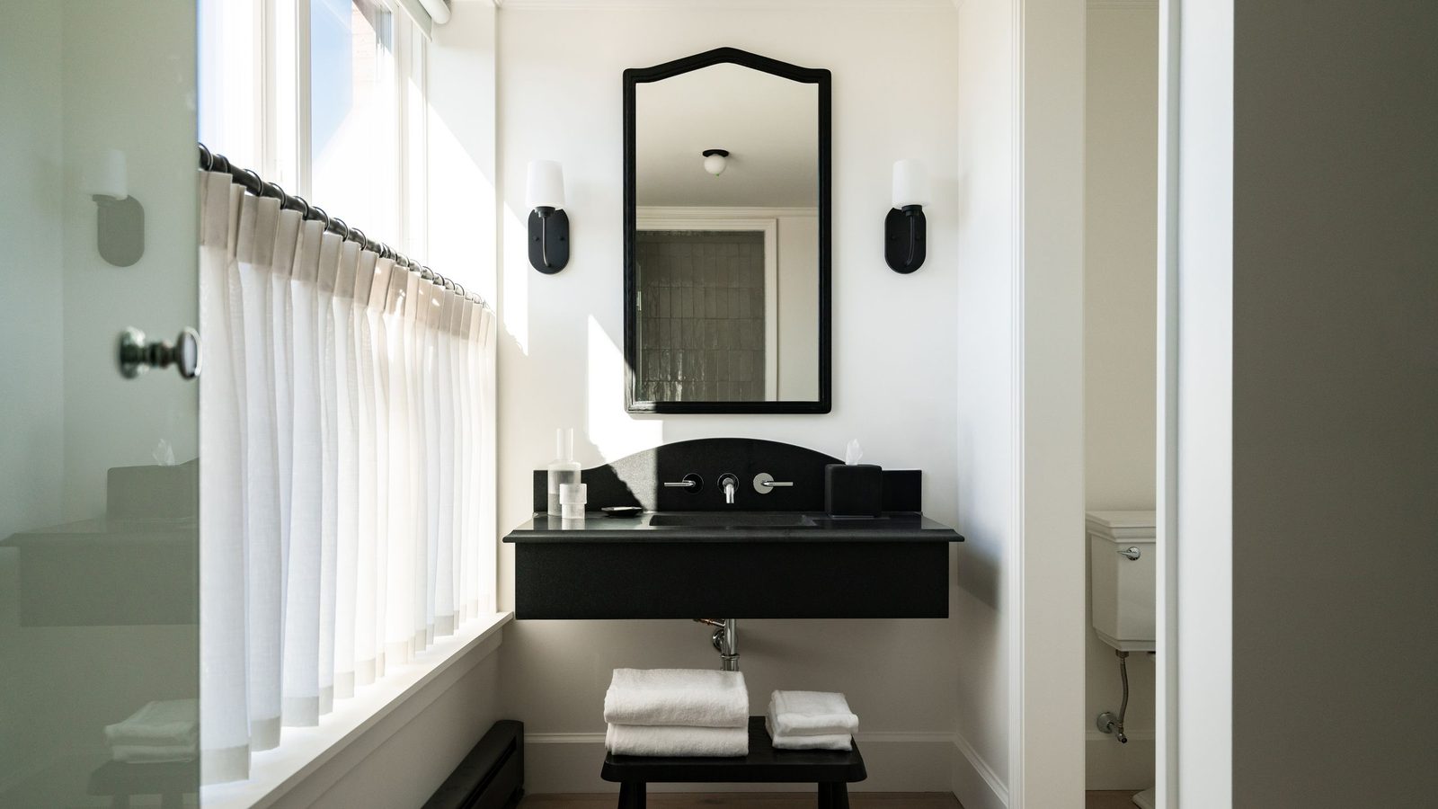 Longfellow Hotel: First In interior