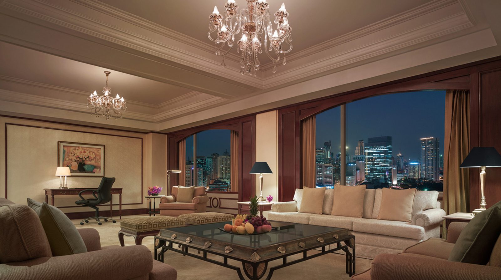 Makati Shangri-La, Manila interior