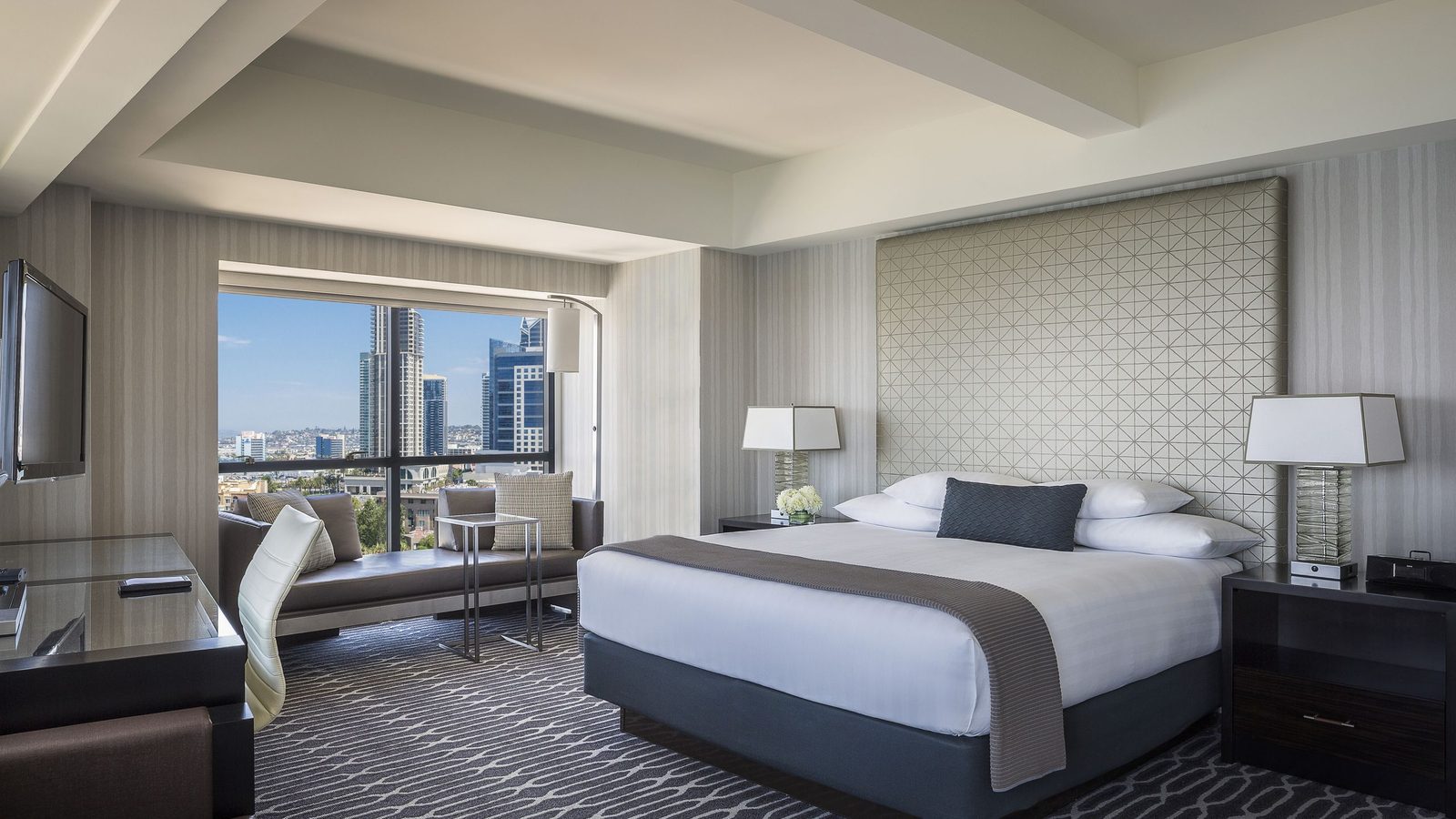 Manchester Grand Hyatt San Diego interior