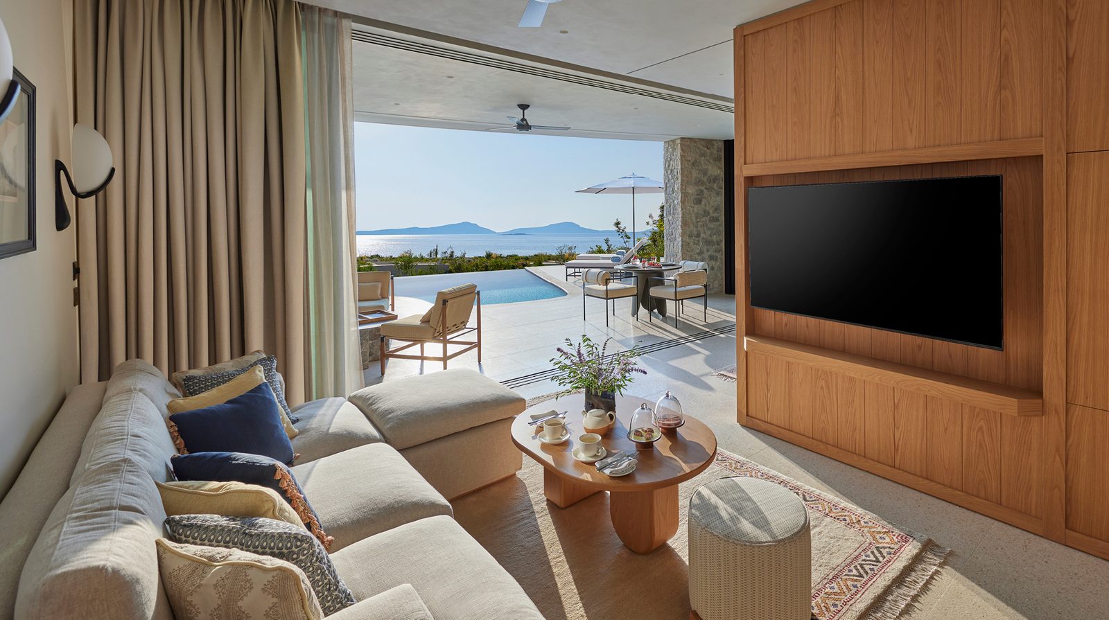Mandarin Oriental, Costa Navarino interior