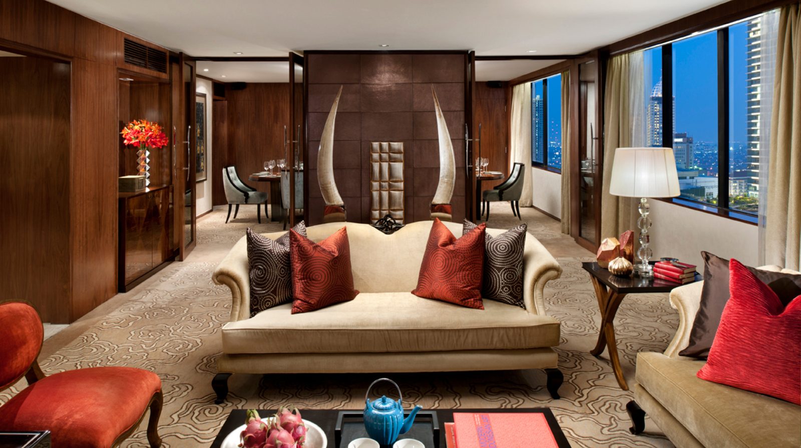 Mandarin Oriental, Jakarta interior