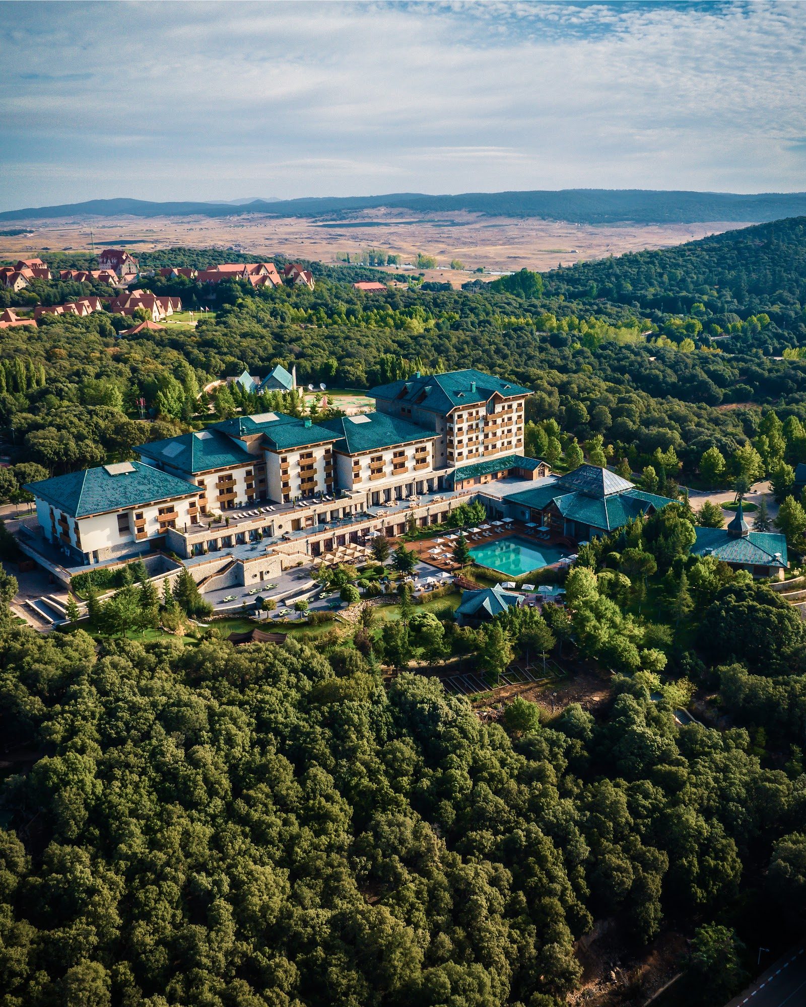 Michlifen Hotel