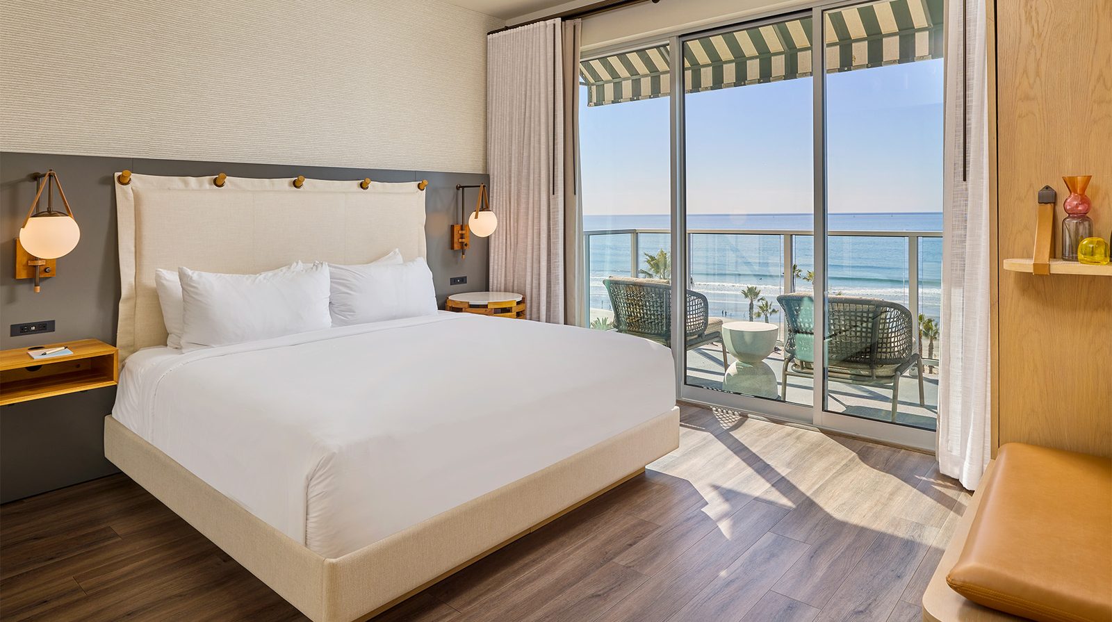 Mission Pacific Beach Resort