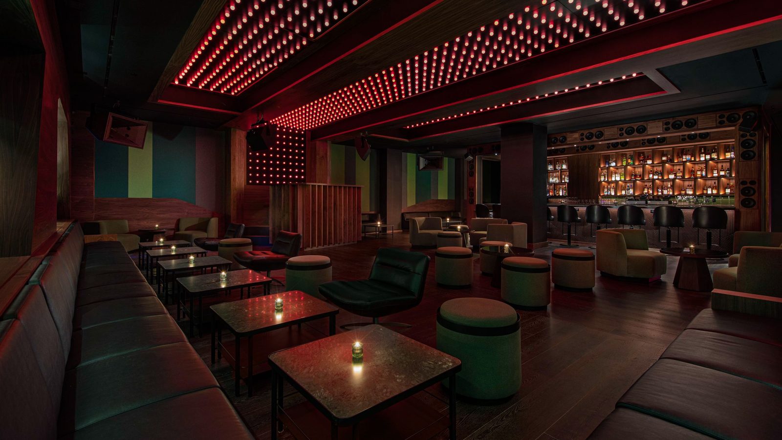 Moxy Brooklyn Williamsburg interior