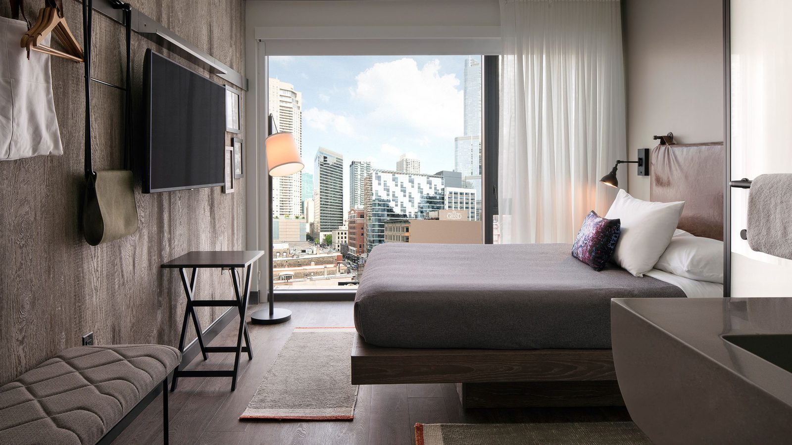 Moxy Chicago Downtown interior