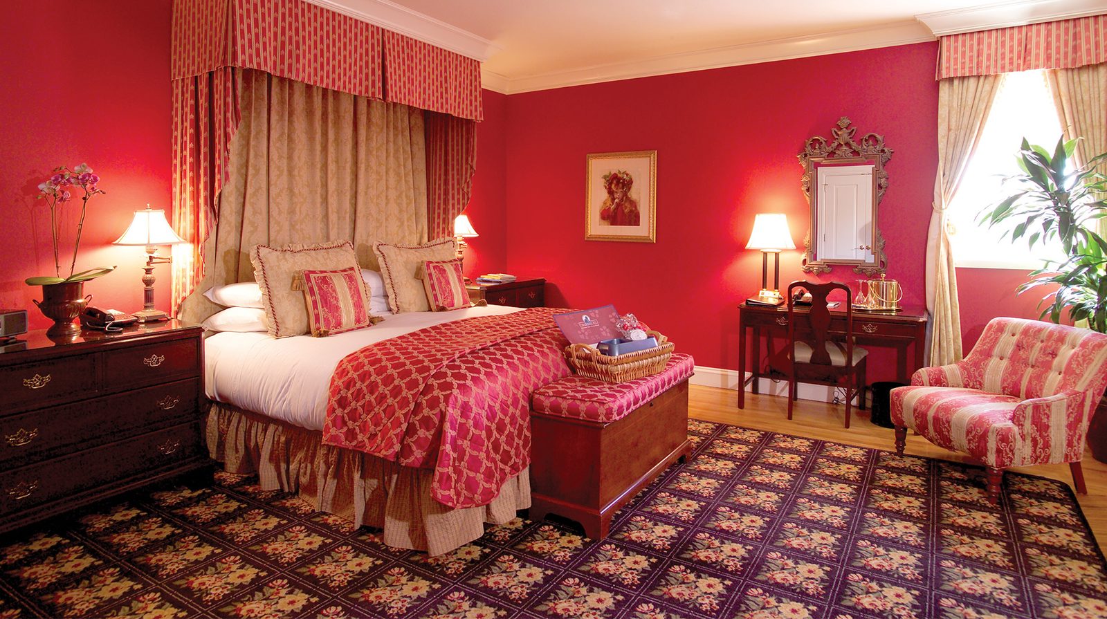 Napa River Inn interior