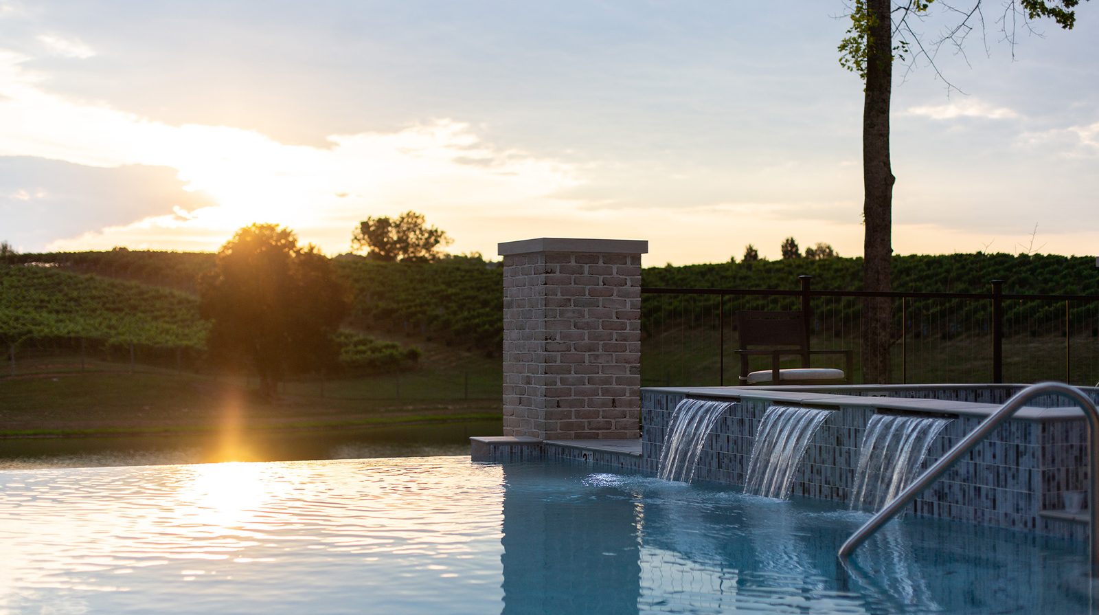 Nicewonder Farm & Vineyards interior