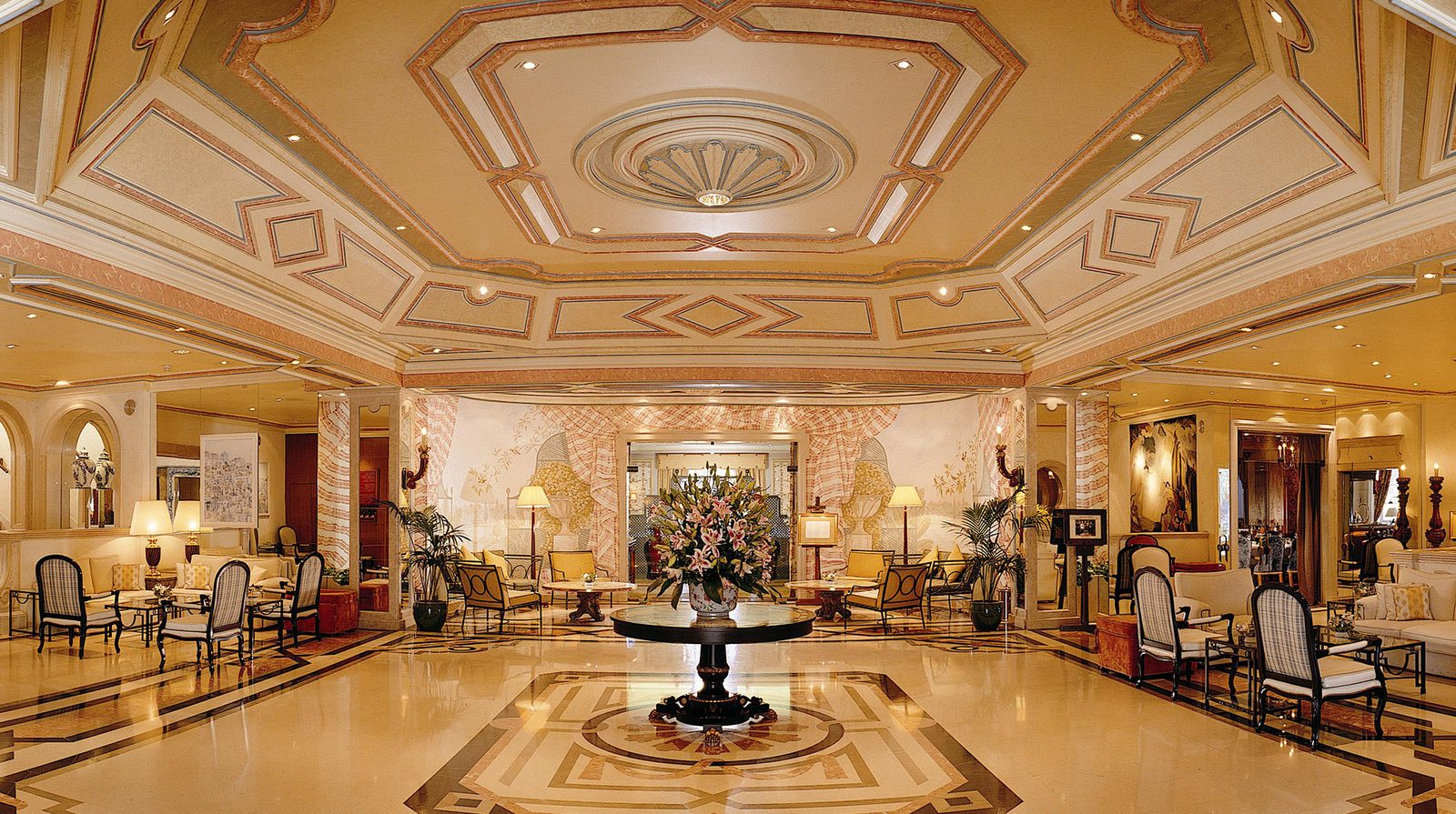 Olissippo Lapa Palace interior