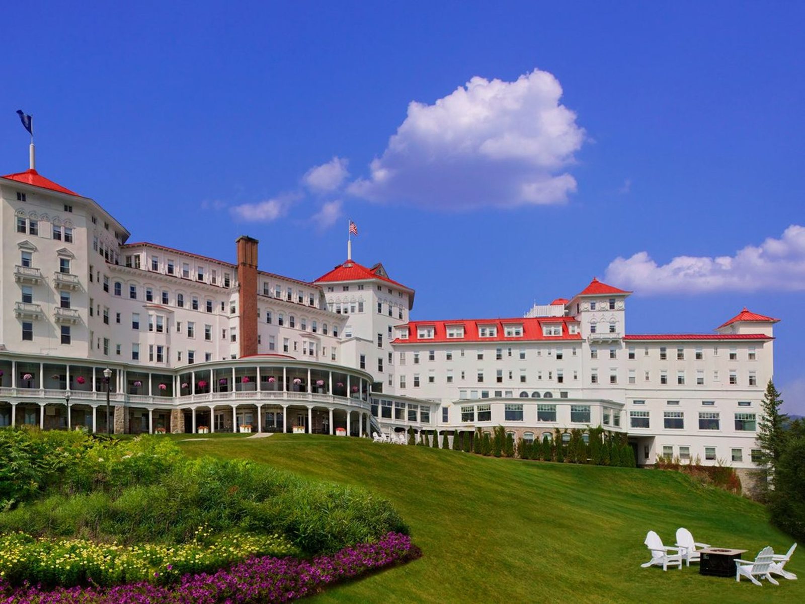 Omni Mount Washington Resort interior