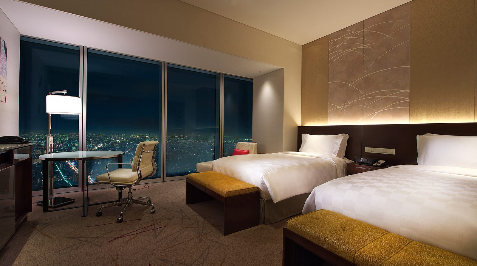 Osaka Marriott Miyako Hotel interior