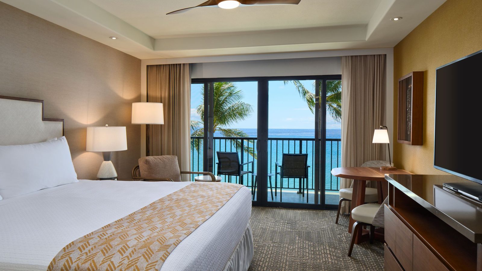 Outrigger Ka’anapali Beach Resort interior
