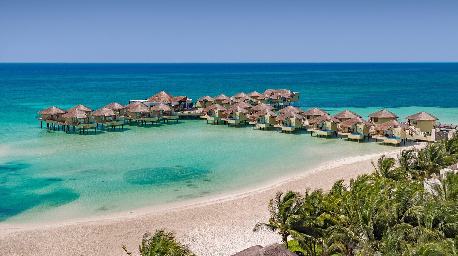 Palafitos Overwater Bungalows interior