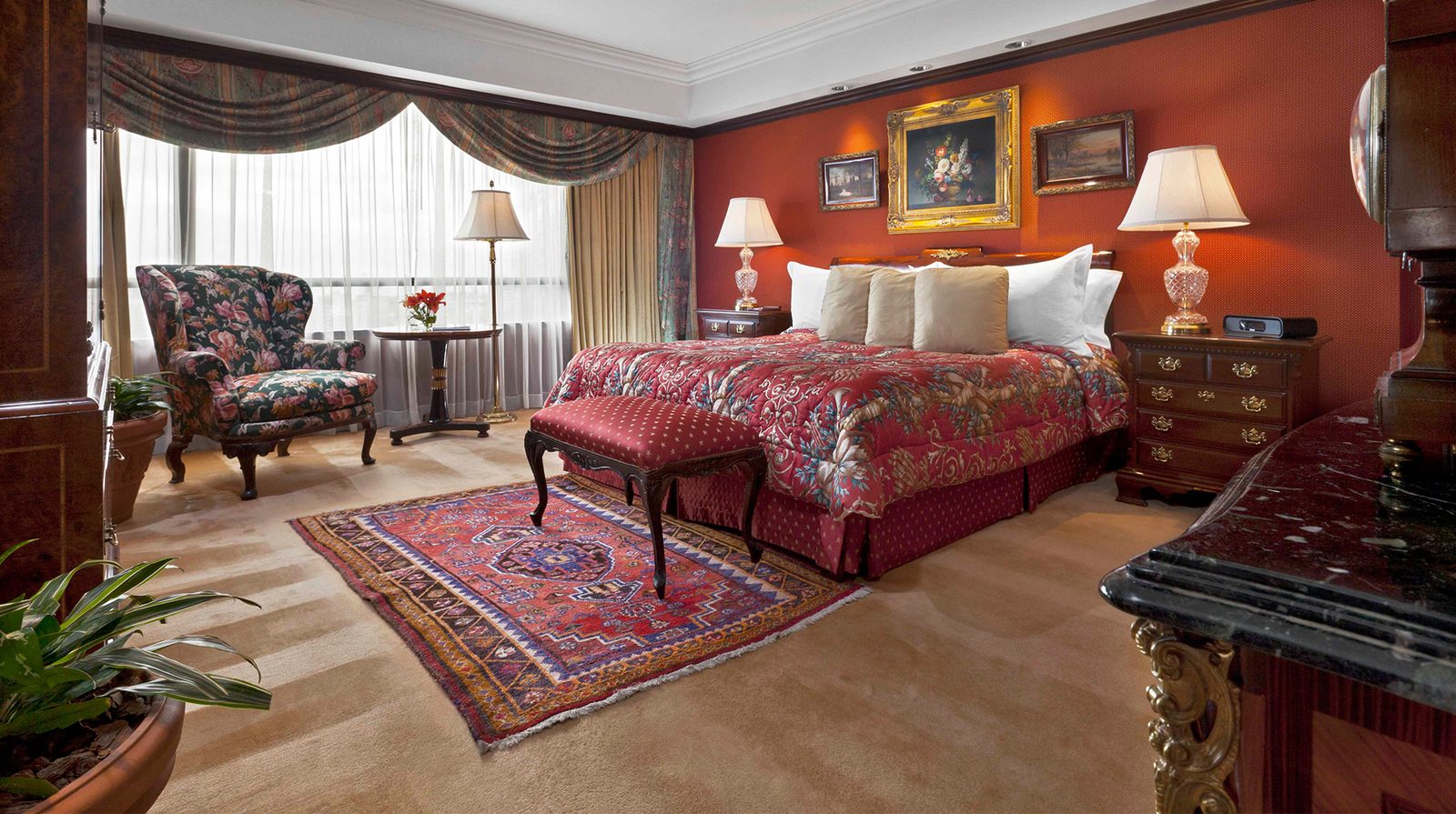 Park Tower, A Luxury Collection Hotel