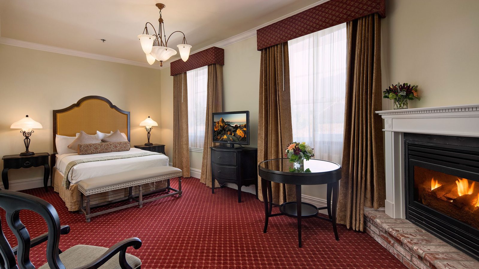Paso Robles Inn interior